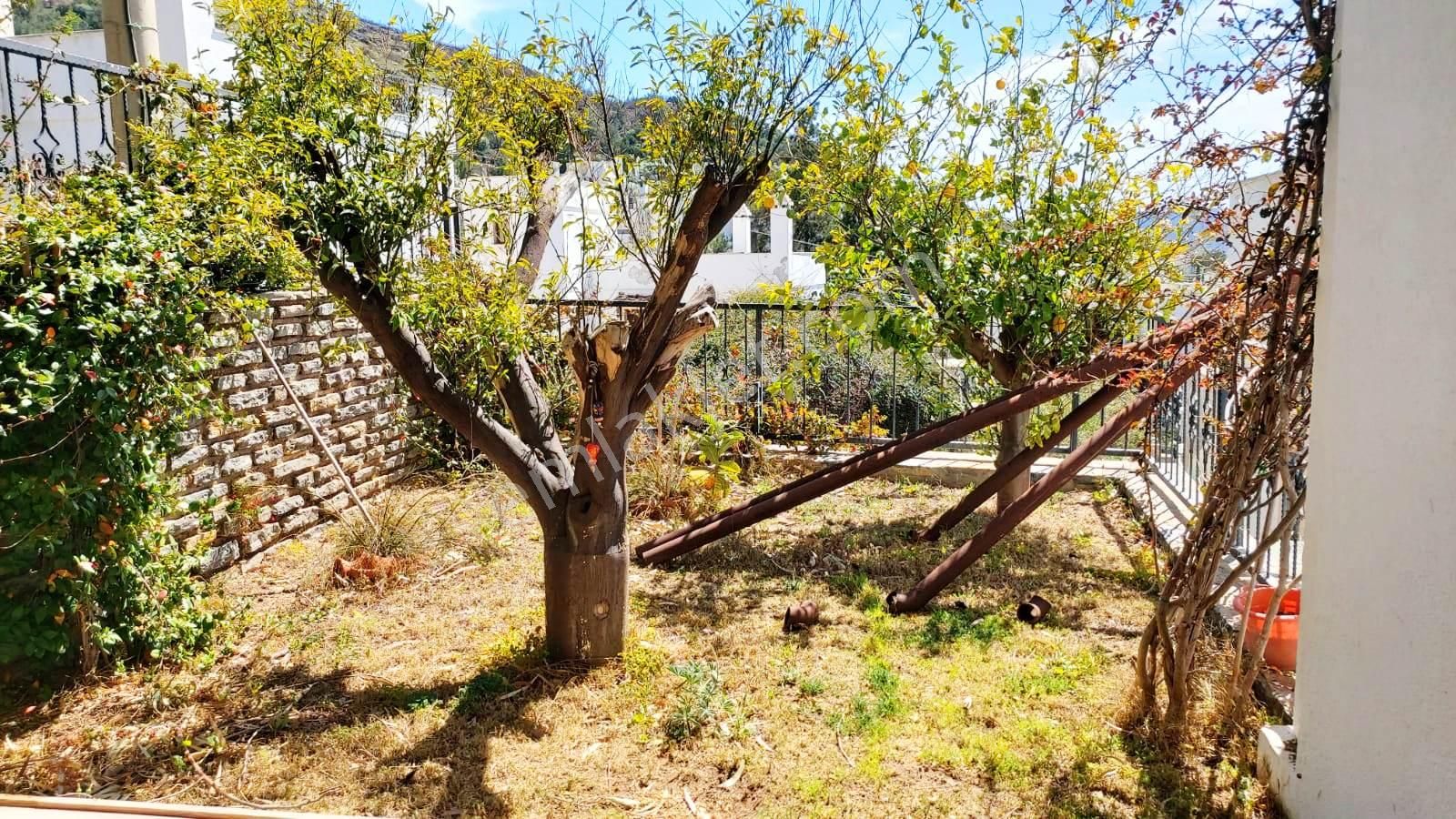 Bodrum Kumbahçe’de Deniz Manzarlı Satılık Tripleks 4+1 - Görsel 3