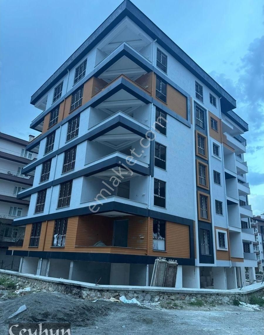 Tokat Devlet Hastanesi Yanında Ultra Lüks 3.5+1 Çift Cepheli - Görsel 2