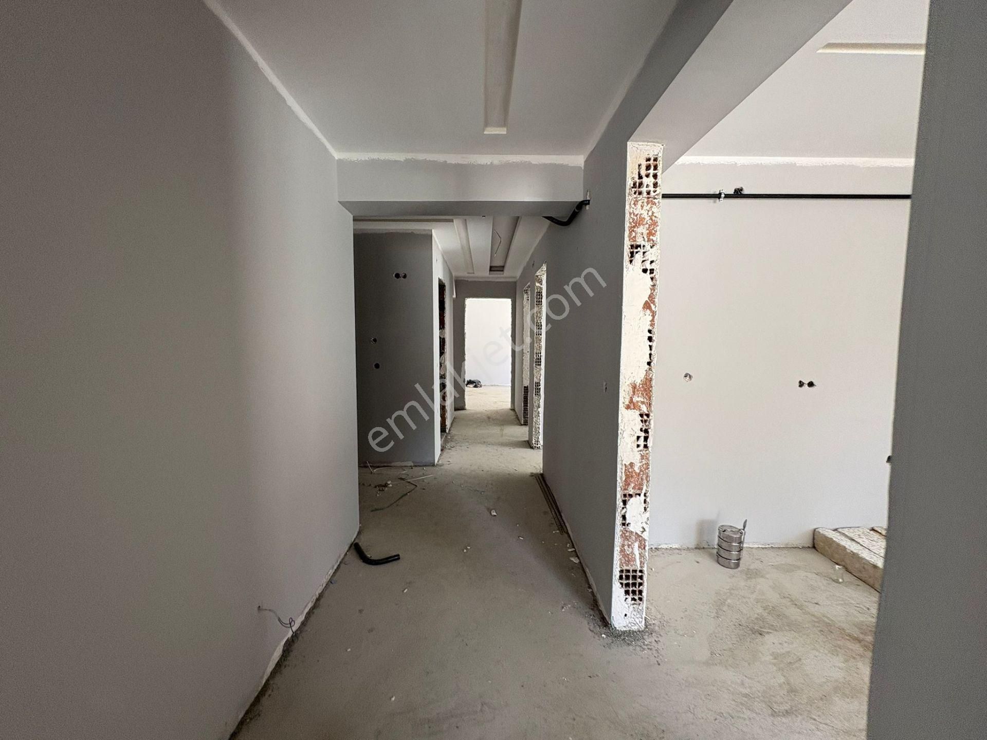 Tokat Devlet Hastanesi Yanında Ultra Lüks 3.5+1 Çift Cepheli - Görsel 17