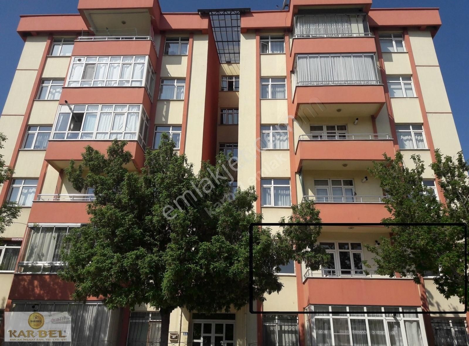 Akbel Sitesi Ali Ulvi Kurucuya Cephe Arakat 3+1 Bakımlı Daire