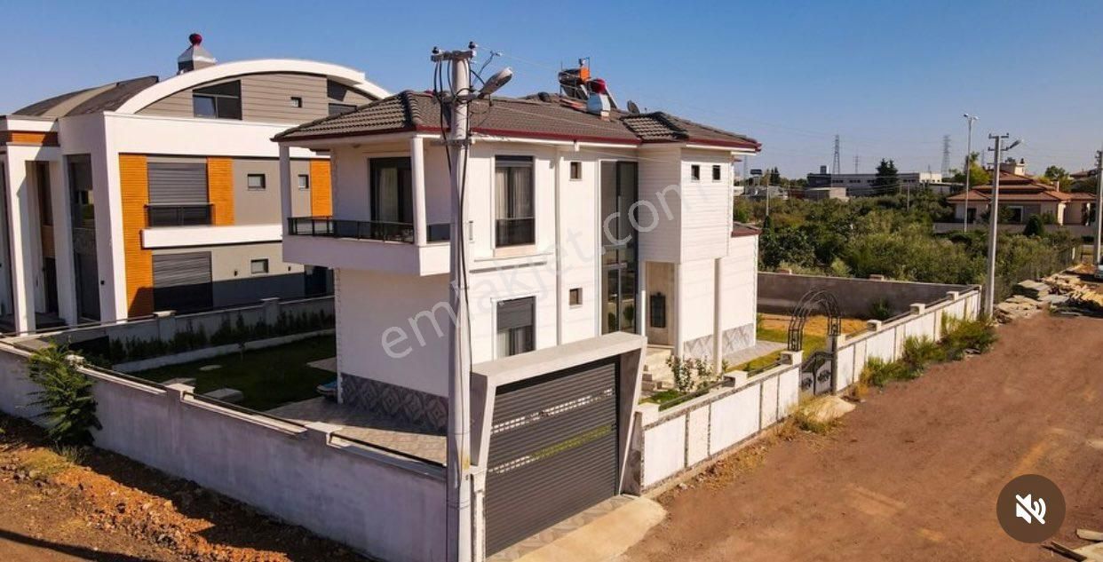 Döşemealtı Yeşilbayır Bağımsız Satılık Villa