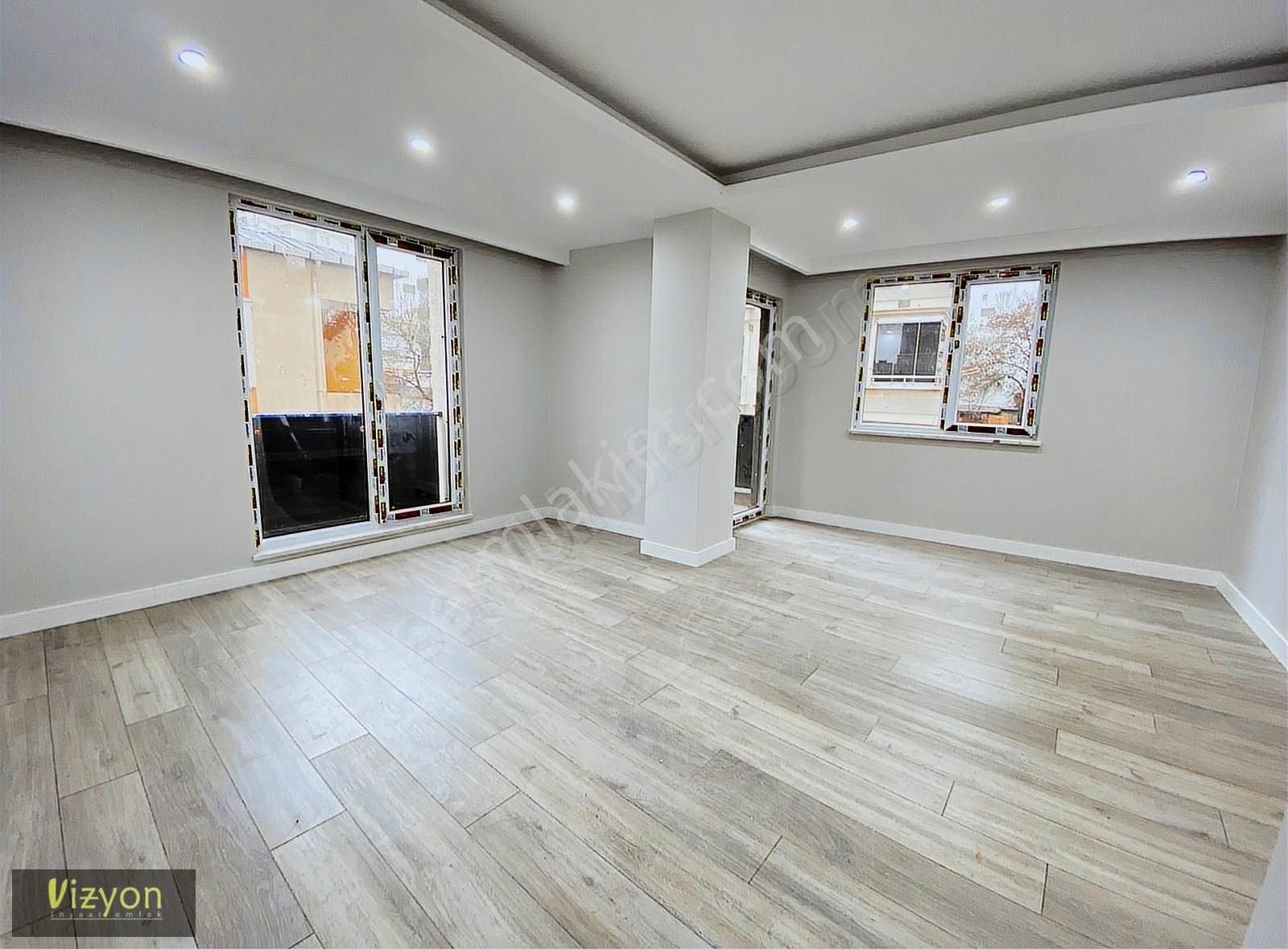Çekmeköy Aydınlar Mahallesinde Satılık Süper Konsept 2+1 Daire