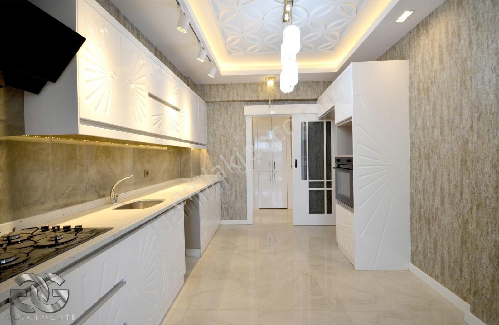 Golden Gate'den Mavikent'de Kiralık (2,5+1) Daire