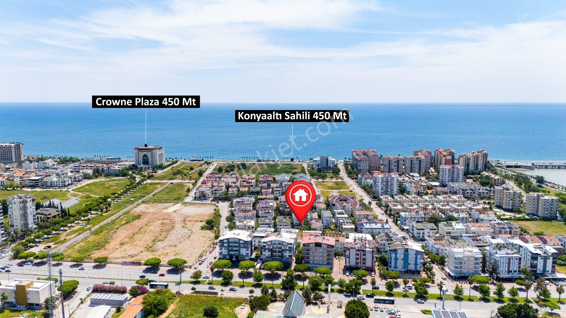 Konyaaltında Tek İmarlı Müstakil Arsa Denize 400 Metre