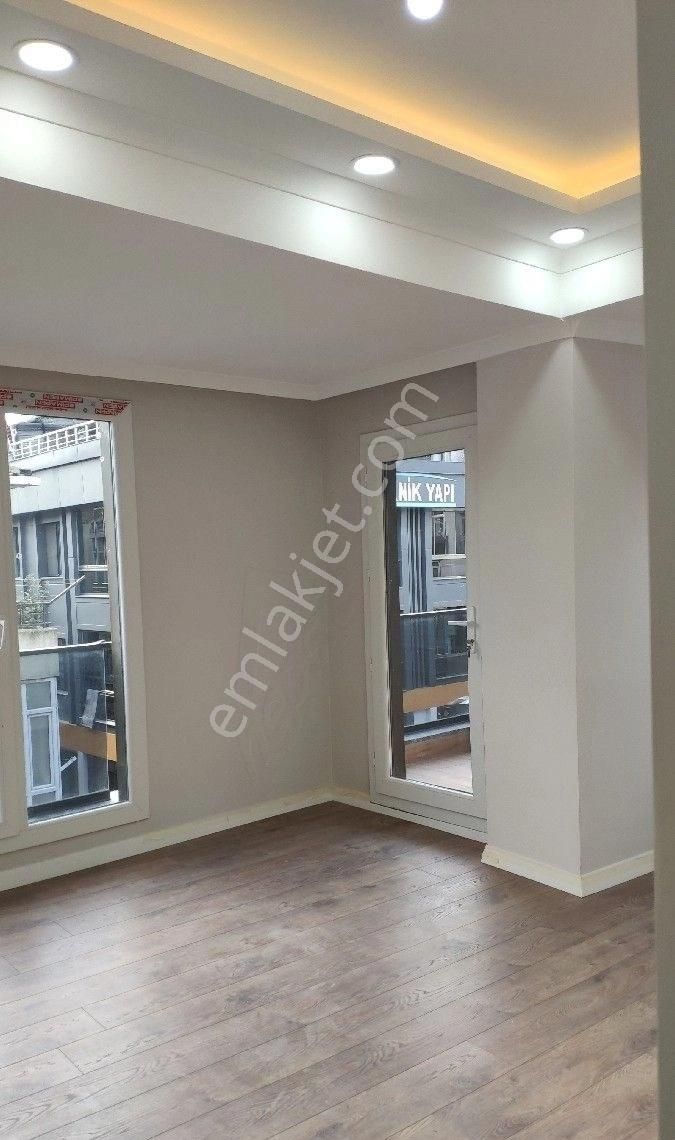 Avcılar Merkez'de 4+2 Dubleks 150 M2 Sıfır
