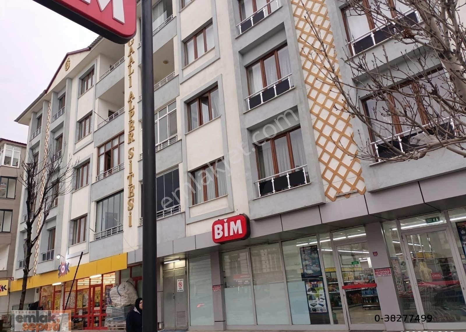 Dadaşkent'te Full Yapılı Masrafsız 3+1 Satılık Daire