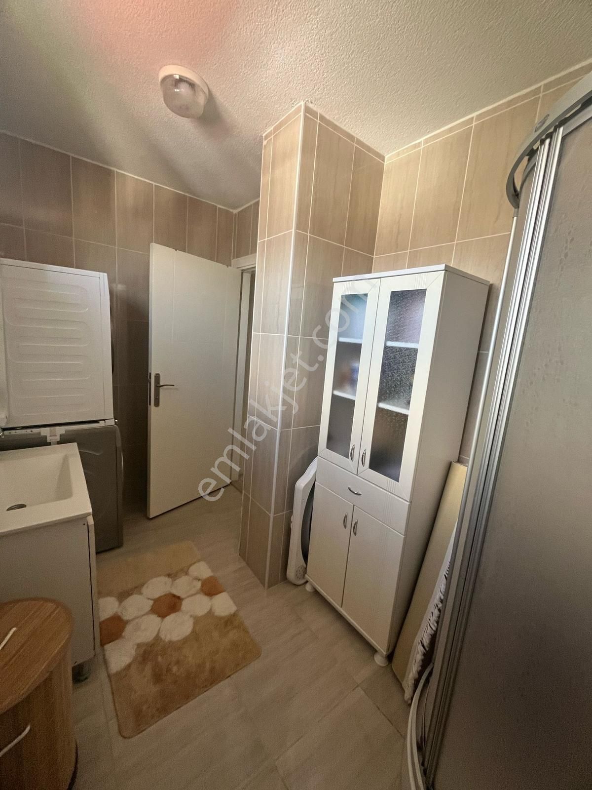 Yenidoğan Safa Mahallesinde İki Aileye Uygun Çatı Dubleks Daire !! - Görsel 4