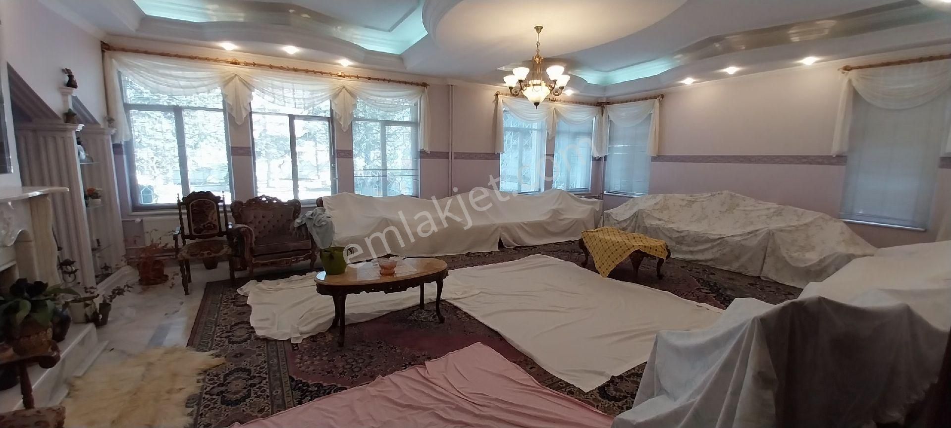 Kayseri Kocasinan Merkez Kiralık 4+1 Daıre Ev Konut