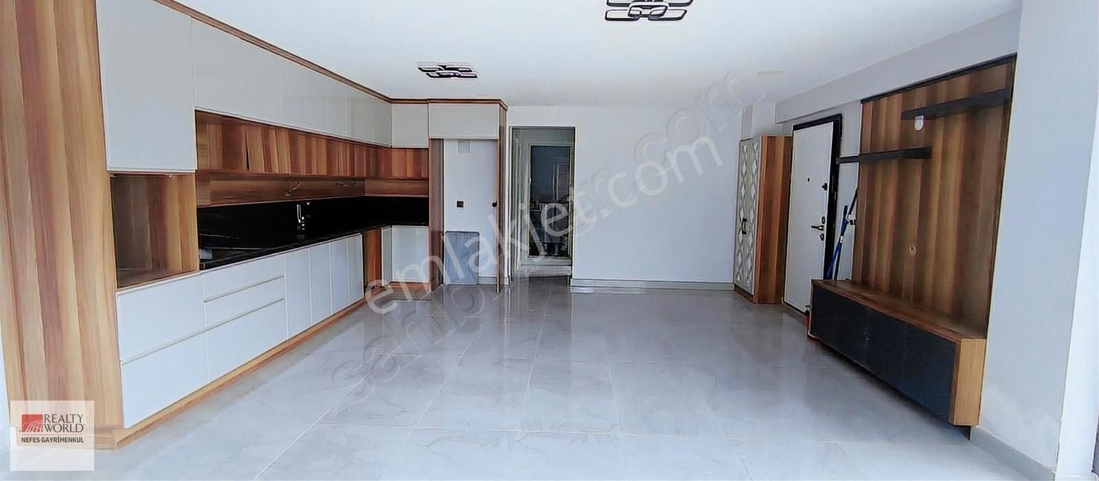 Rw Nefes' Ten Öğretmenler Mahallesinde Emsalsiz Konum 4+2 Villa