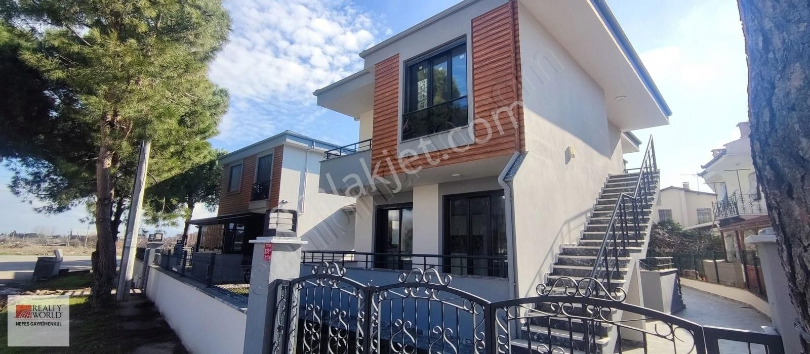 Rw Nefes' Ten Ören'de Önü Kapanmaz 2+1 Sıfır Daire