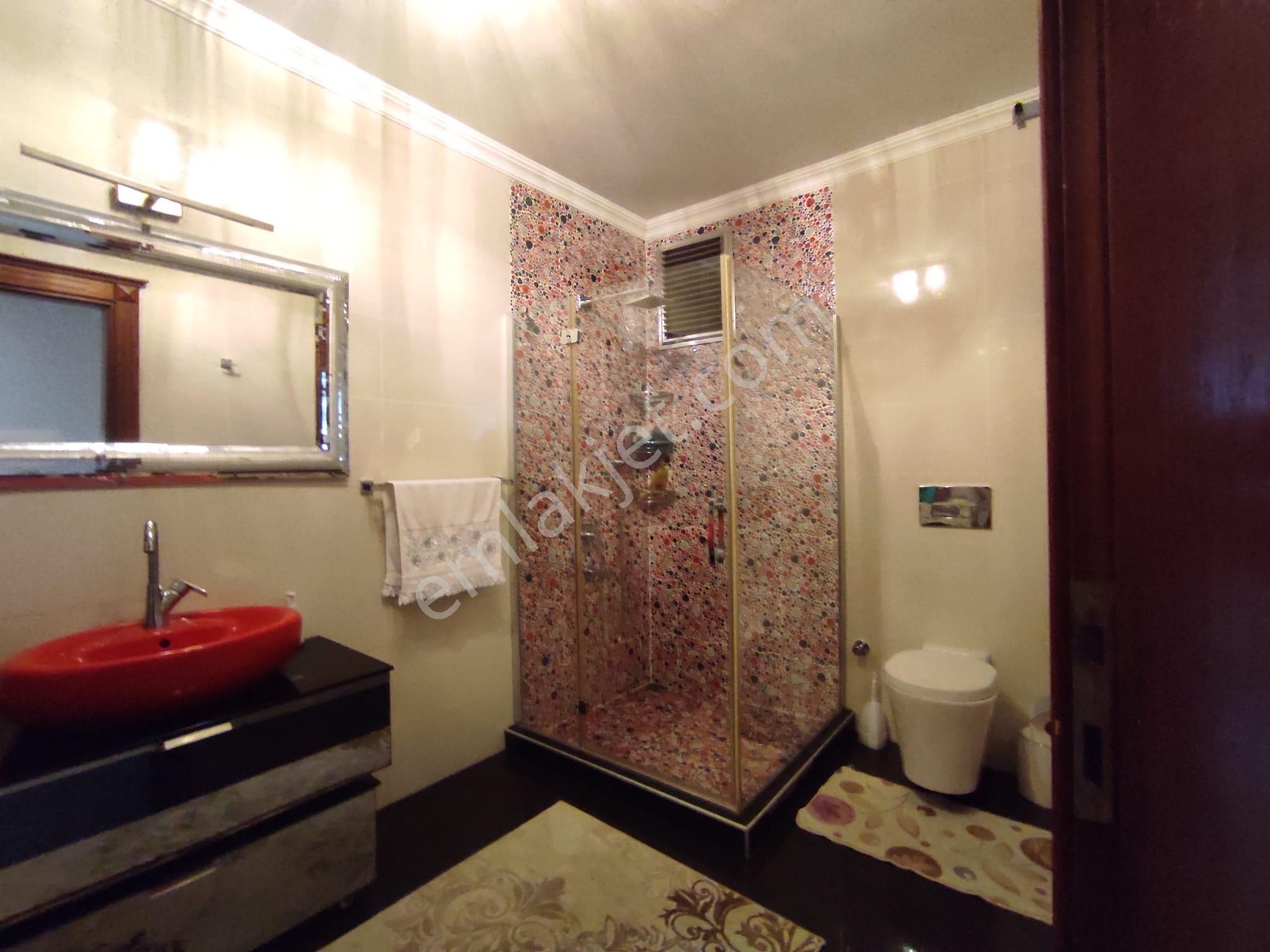 Bahçelievler Mahallesi Yeni Bina Geniş 3+1 Kiralık Daire