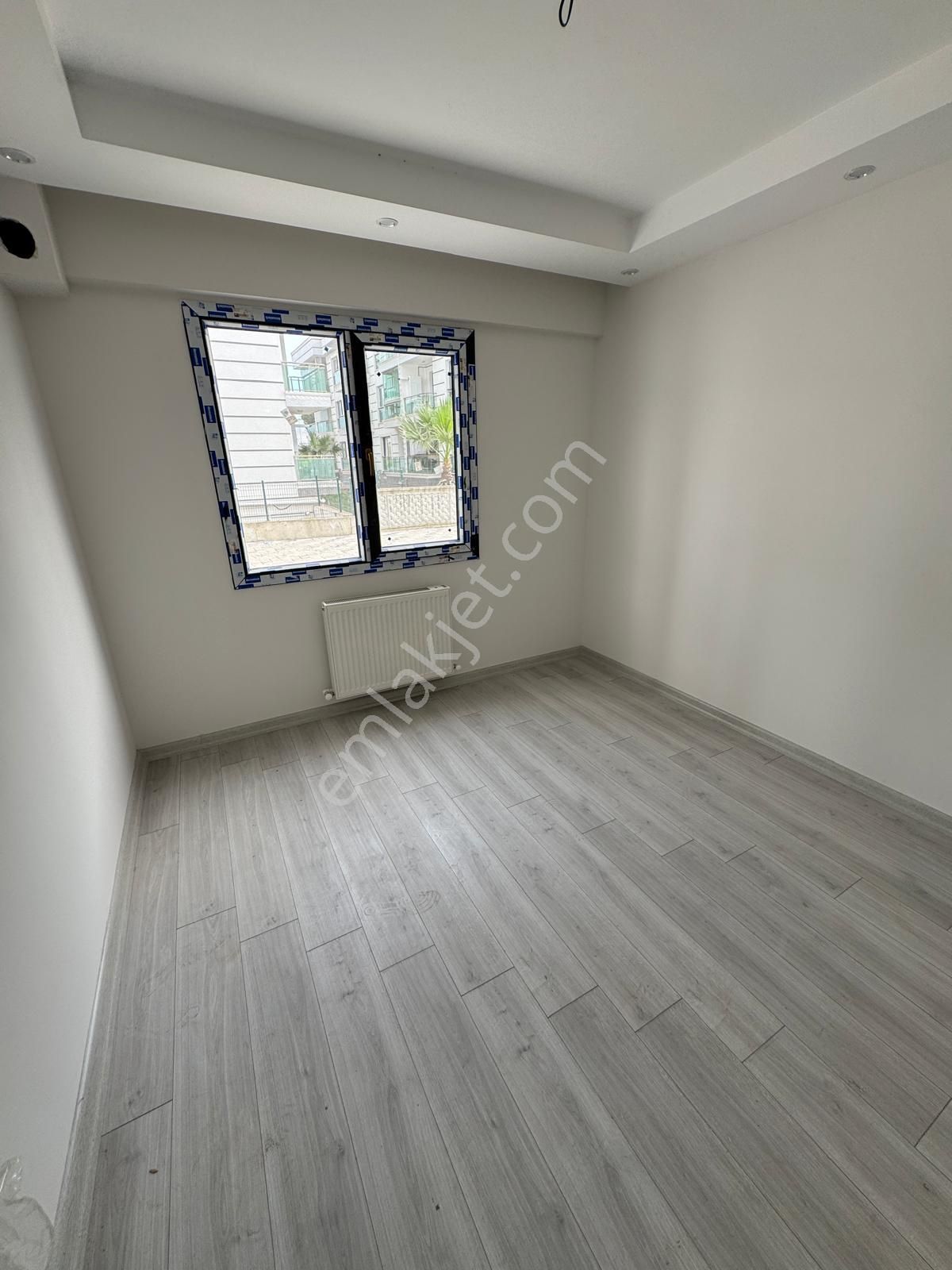 Zeki Emlak'tan Sıfır 2+1 Otoparklı Ara Kat Satılık Lüks Daire - Görsel 13