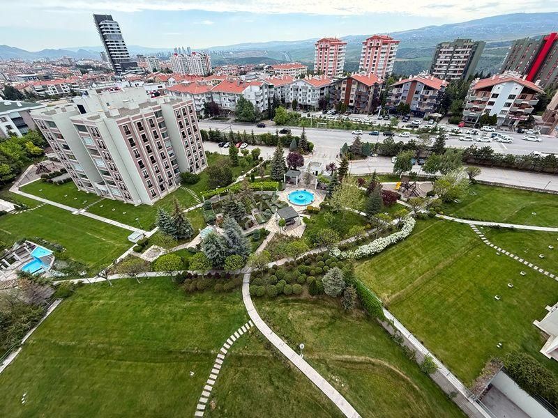 Borsem Cıty'den**zirvekent Zambak Knt. 3+1 150m2 Mobilyalı Boş