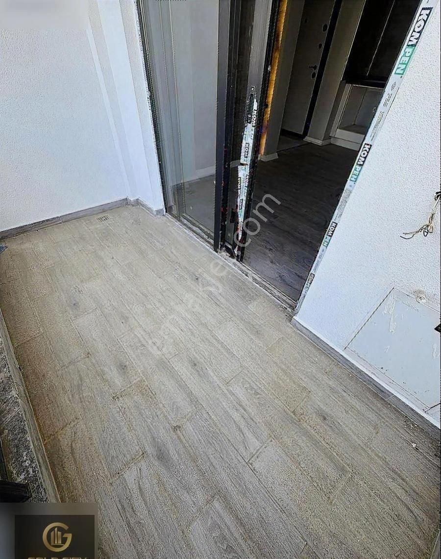 Gold Cıty'den Lux Ana Lokasyon 1+1 50 M2 Geniş Satılık Daire - Görsel 8