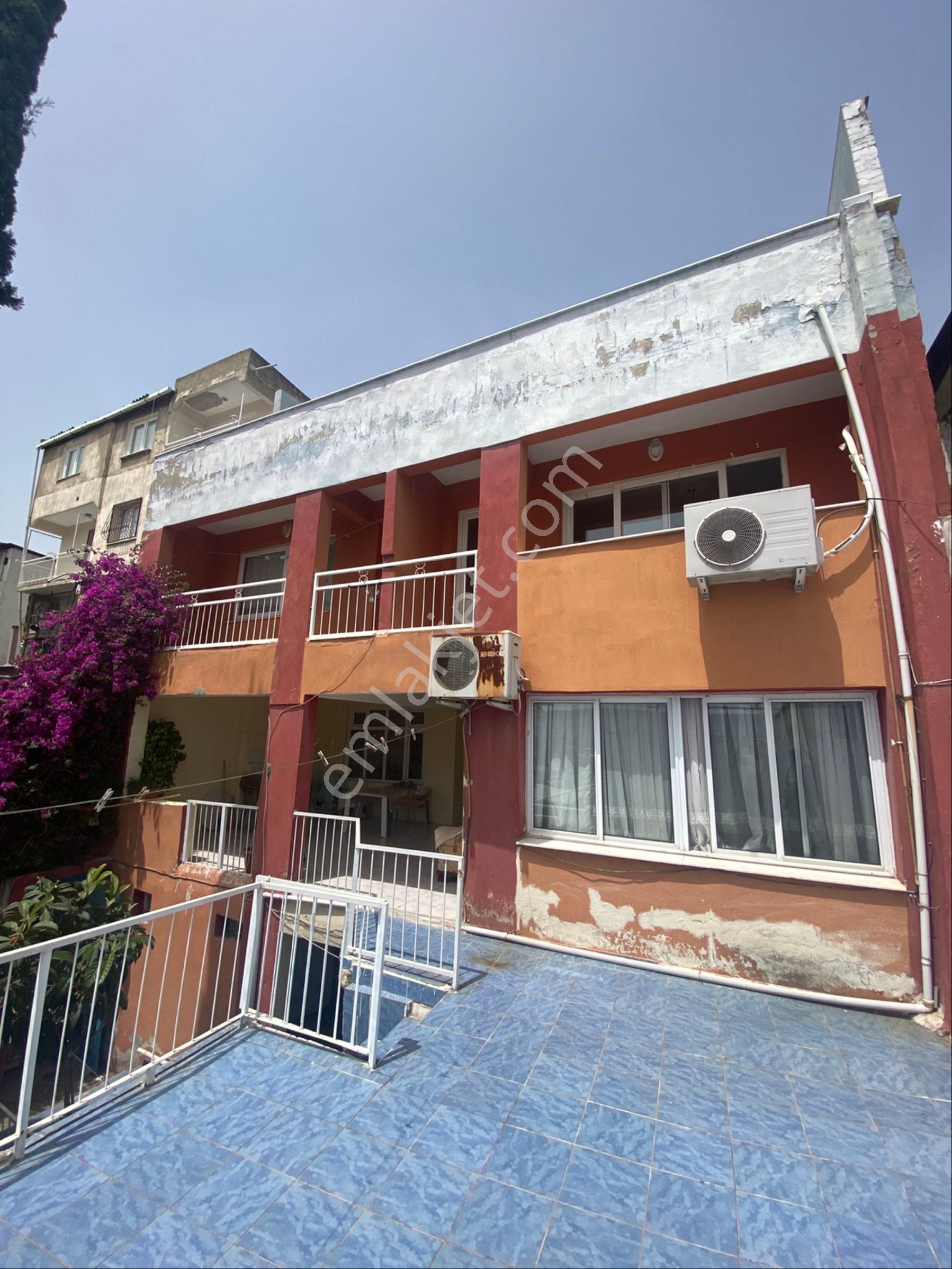 Bırax Emlaktan Komple Satılık Bina