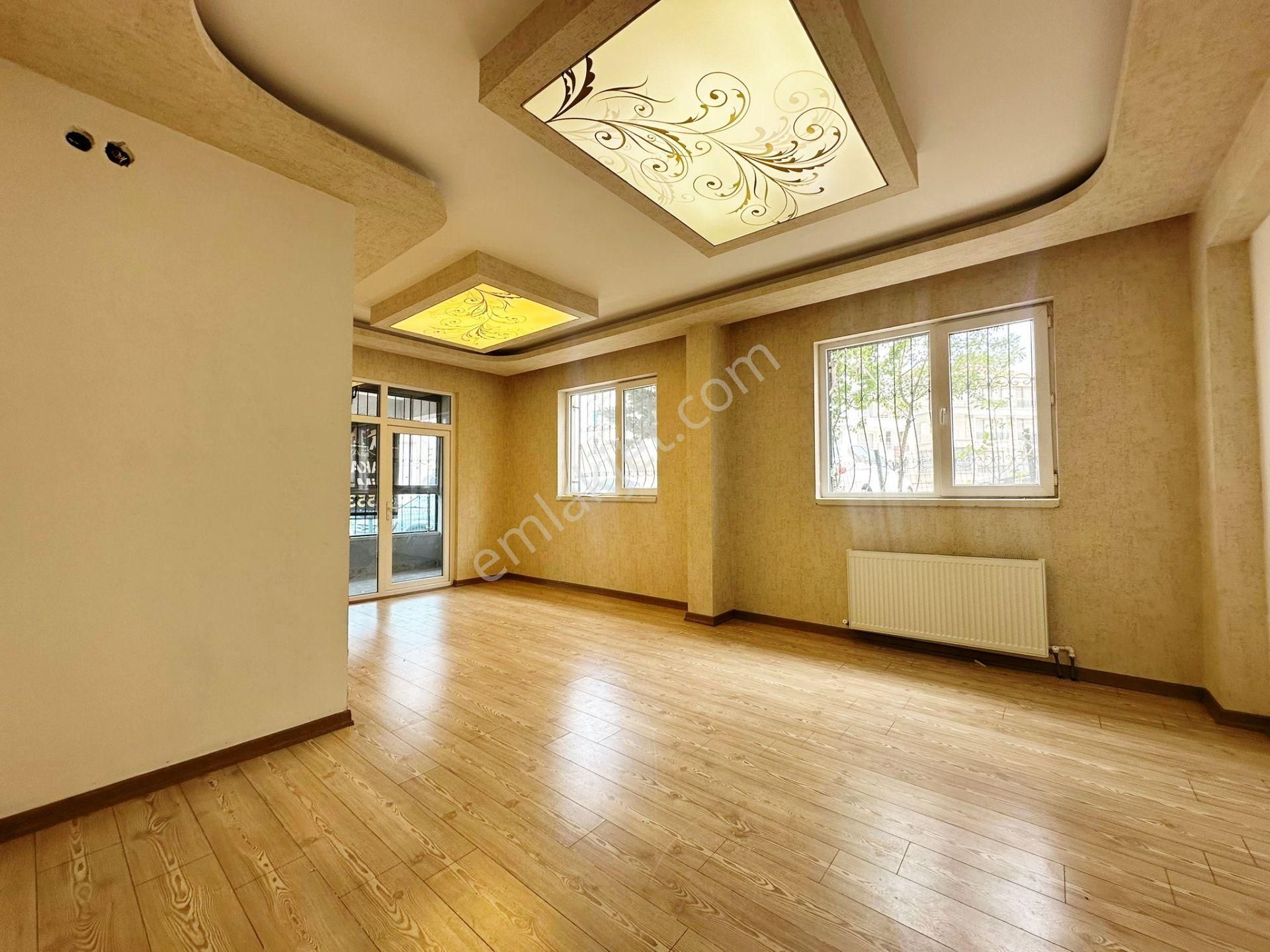 Kanuni'de Cadde Paraleli Yeni Binada Ebeveyn Banyolu 3+1 Giriş