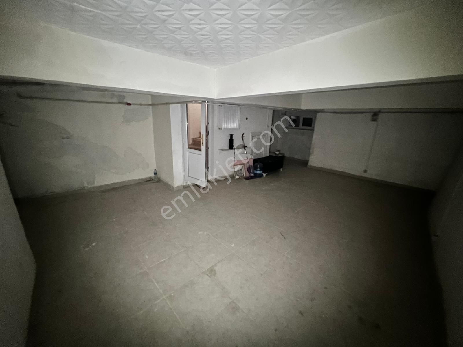 Seba'dan Sefaköy Merkezde Satılık 3.katlı Müstakil Bina 110m2 - Görsel 9