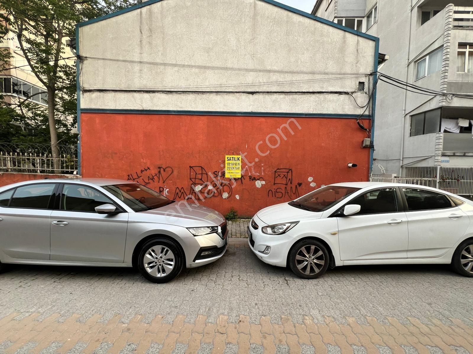 Seba'dan Sefaköy Merkezde Satılık 3.katlı Müstakil Bina 110m2 - Görsel 4