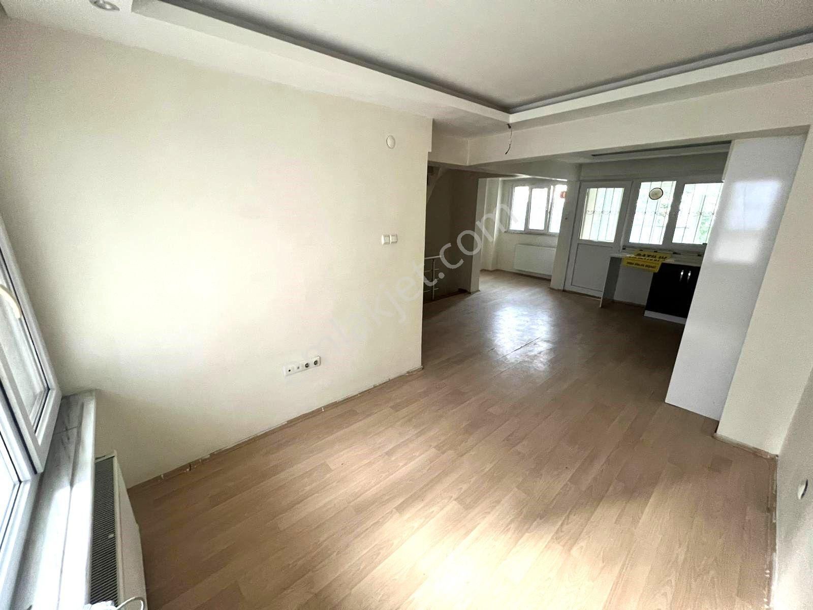 Seba'dan Sefaköy Merkezde Satılık 3.katlı Müstakil Bina 110m2 - Görsel 21