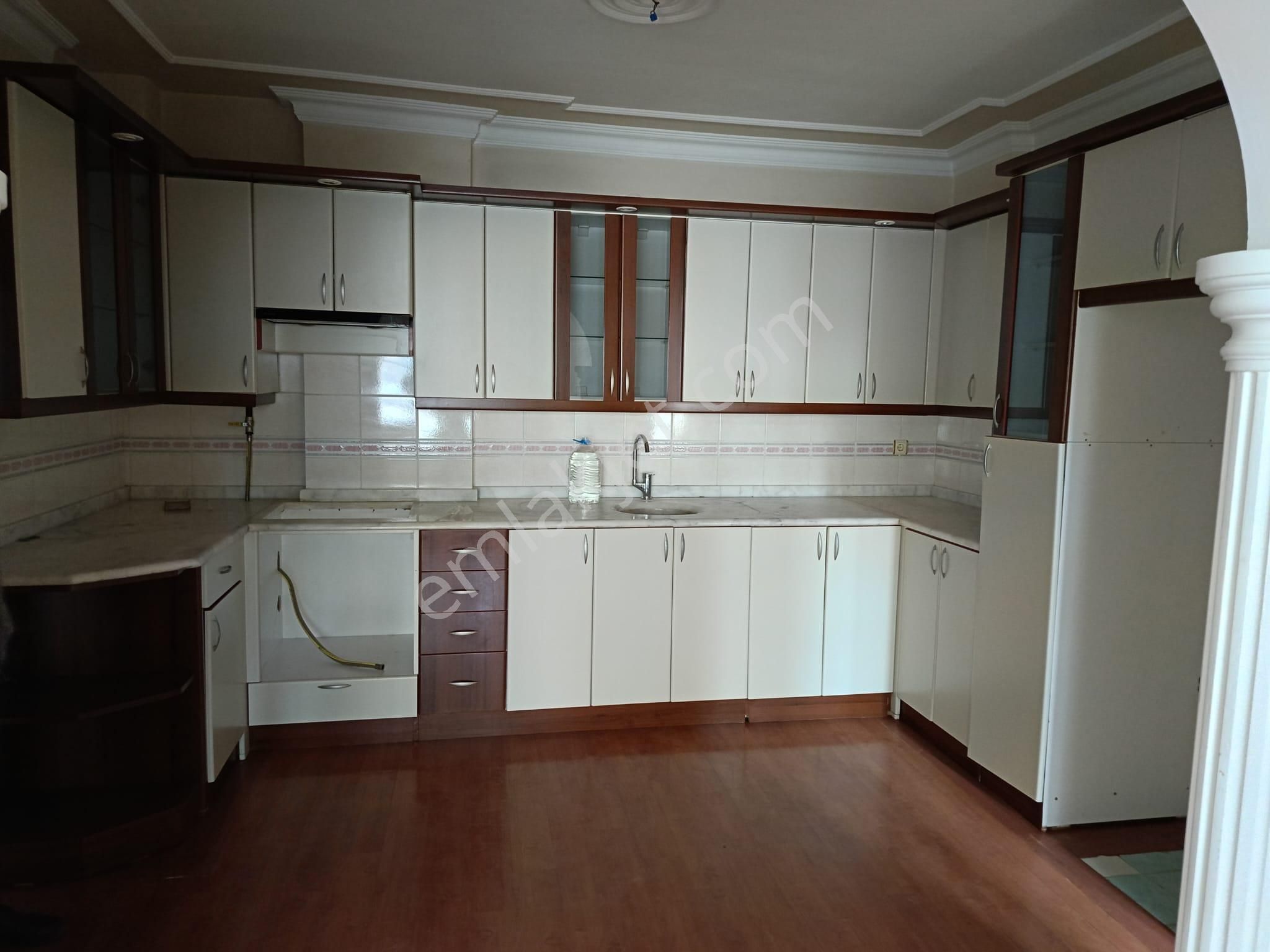A.y.s.gayrimenkul Dan Satılık 4+1 Site İçi Daire