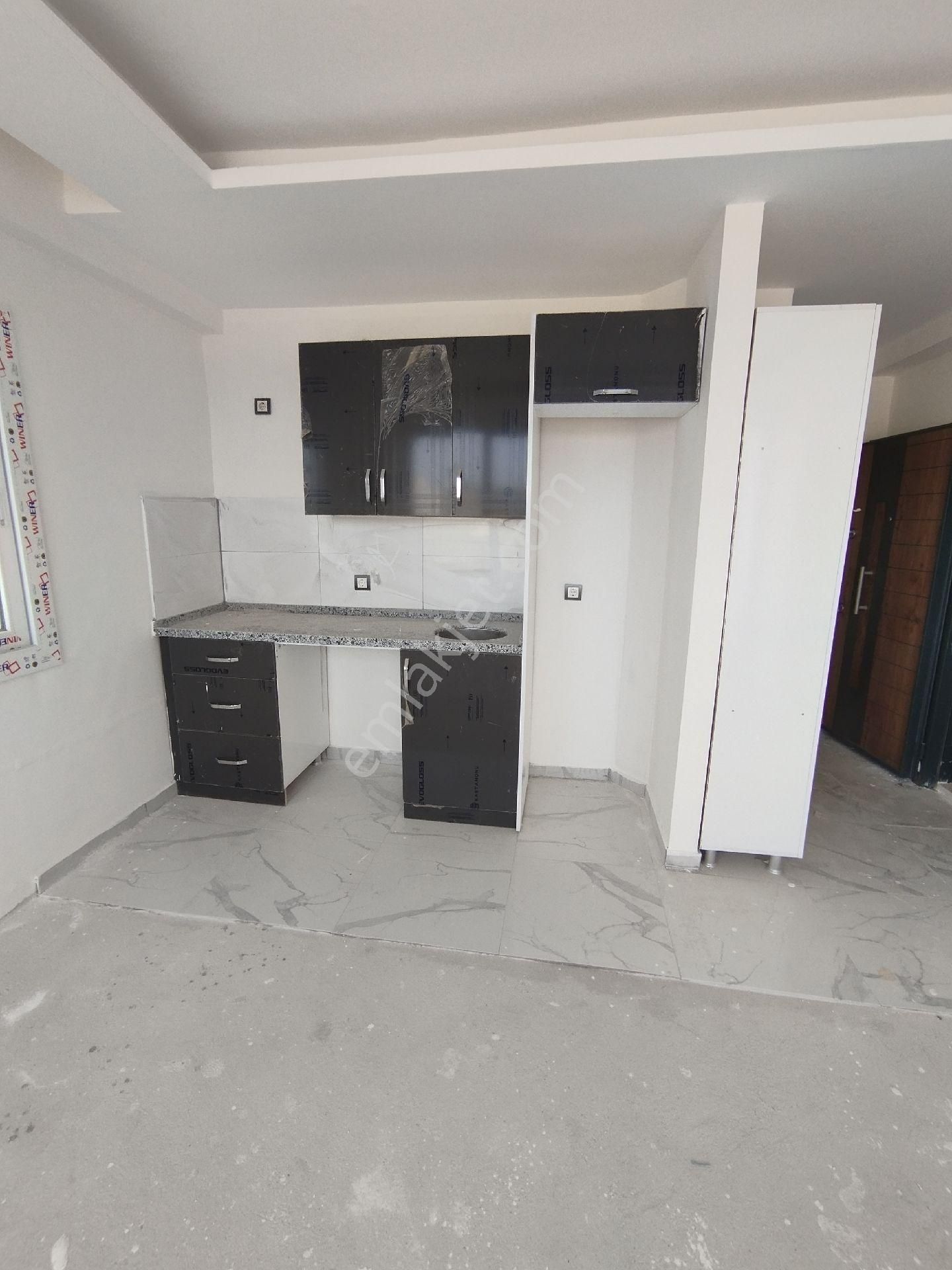 Adana Osmangazide Satılık 1+1 Daire