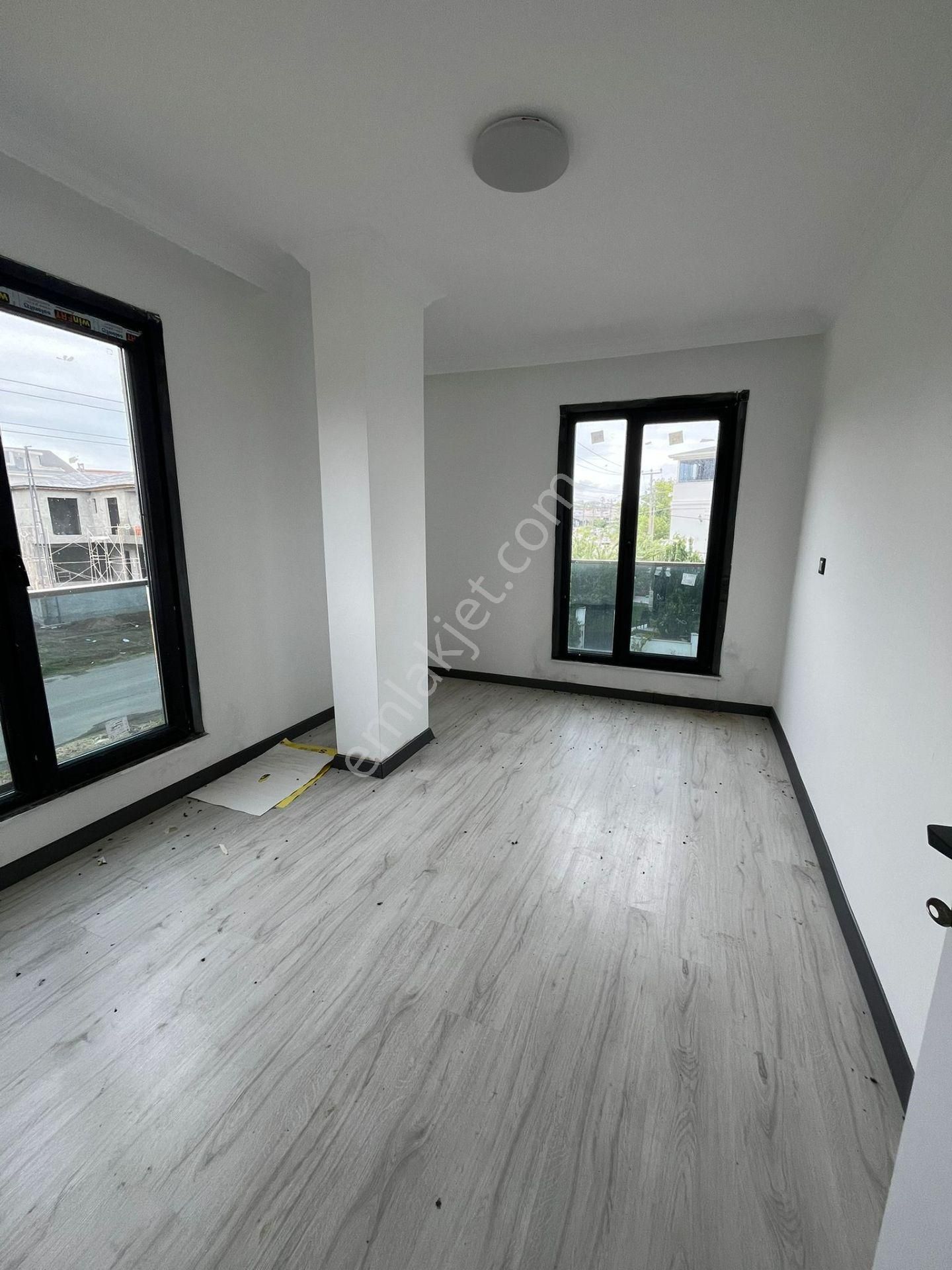 Ata Gayrimenkul'den Verandalı 5+1 Geniş Oturumlu Satılık Villa - Görsel 18