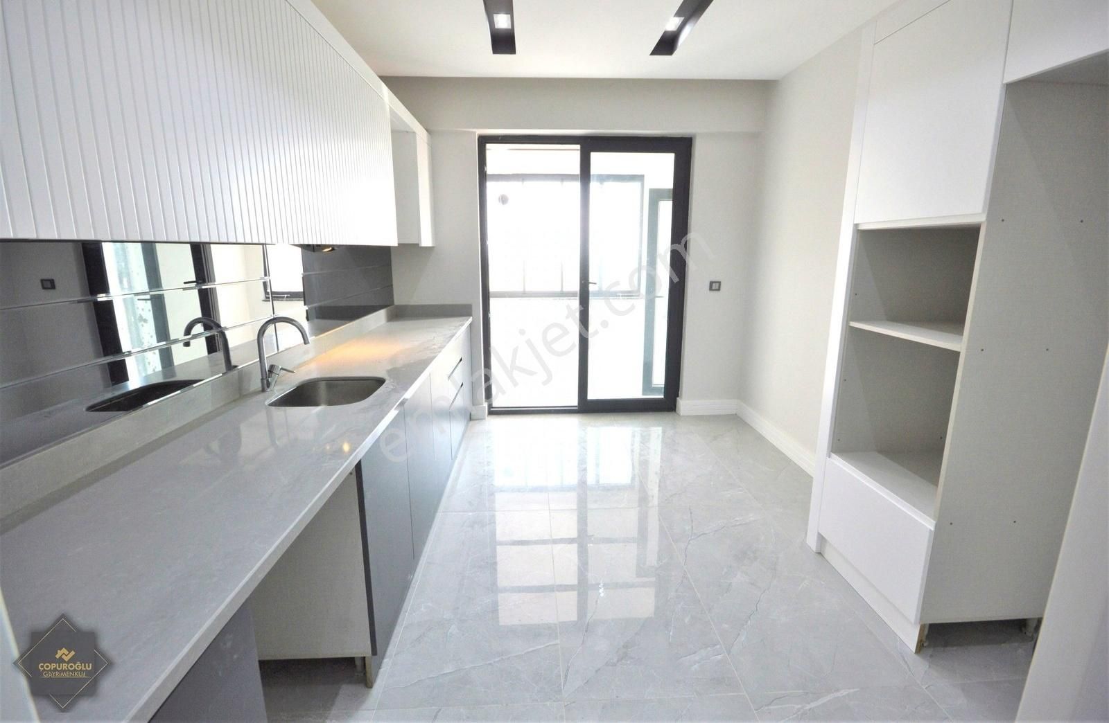 S.içersnde Güvenlkli Kombi Ankastre İskan Işıklandrma Dahil2.5+1