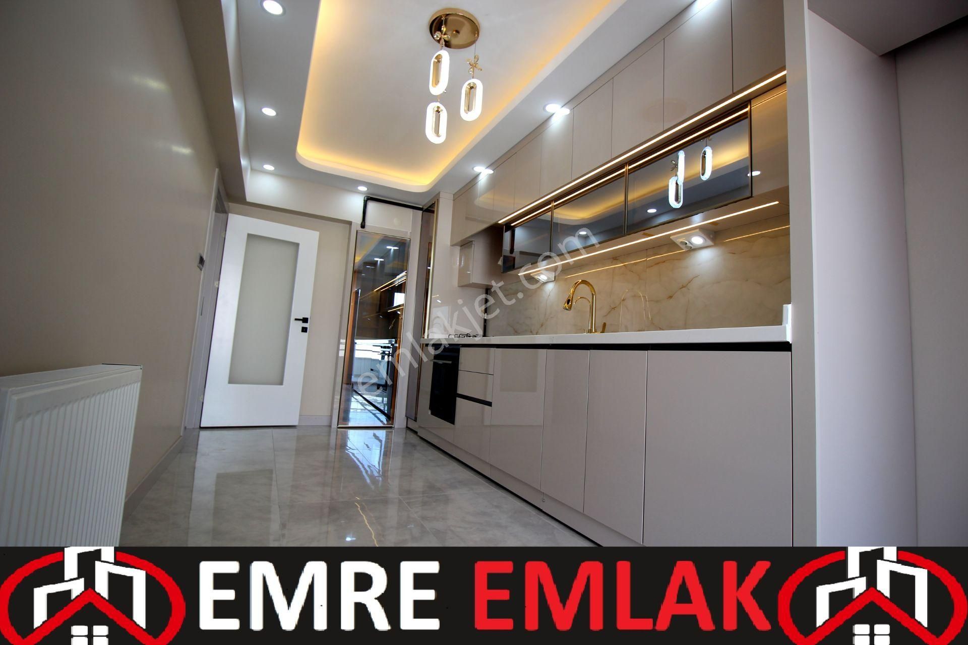 Emre Emlak'tan Selçuklu'da Mimari Tasarım Full+full Asansörlü 5+1 Satılık Daire