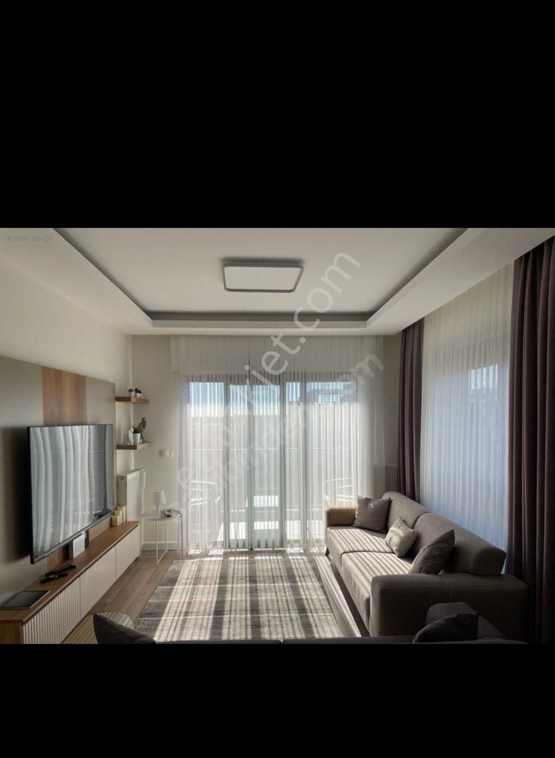Güney Ve Batı Cephe Ayrı Mutfak Daire