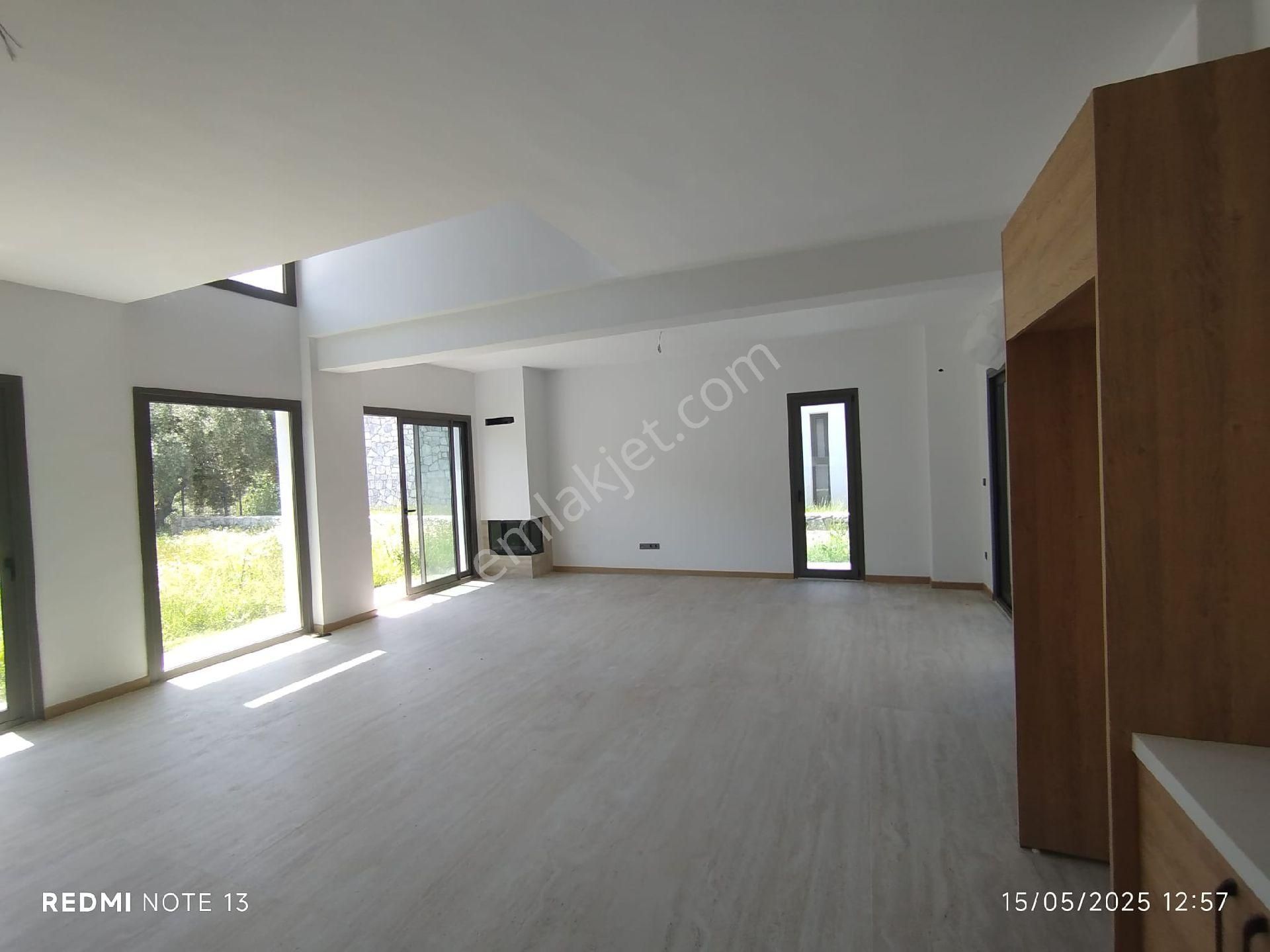 Muğla Milas Korucuk'da Satılık Dublexs Villa!