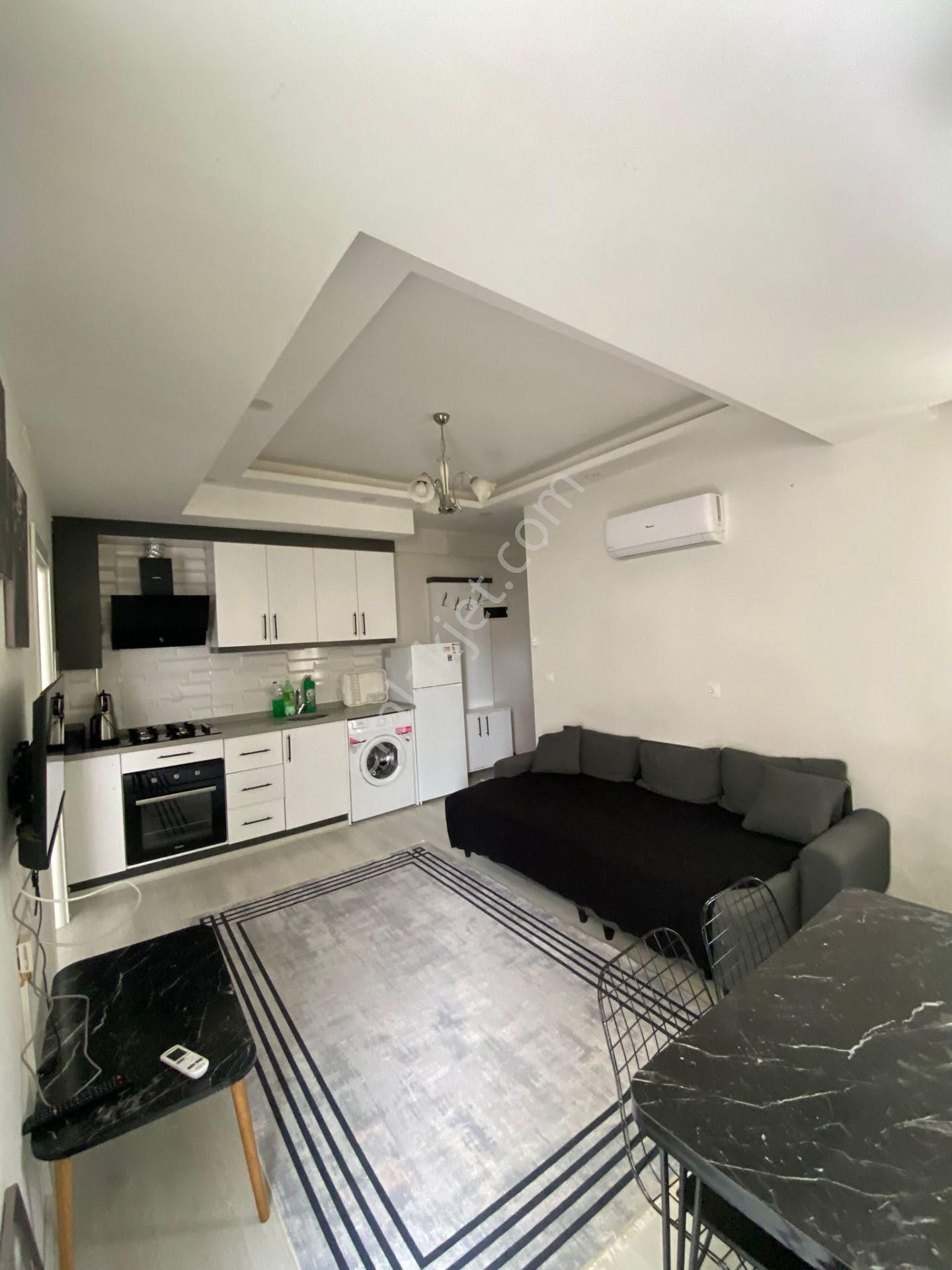 Antalya Finike Kum Mahallesinde Full Eşyalı 1+1 Daire