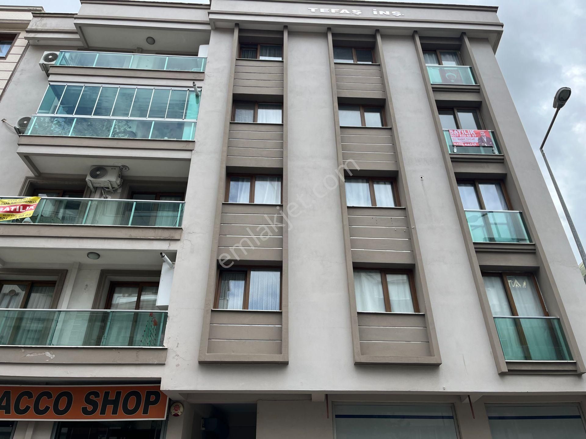 Naldöken İzban Yakını Deniz Manzaralı,ara Kat 3+1 Satılık Daire