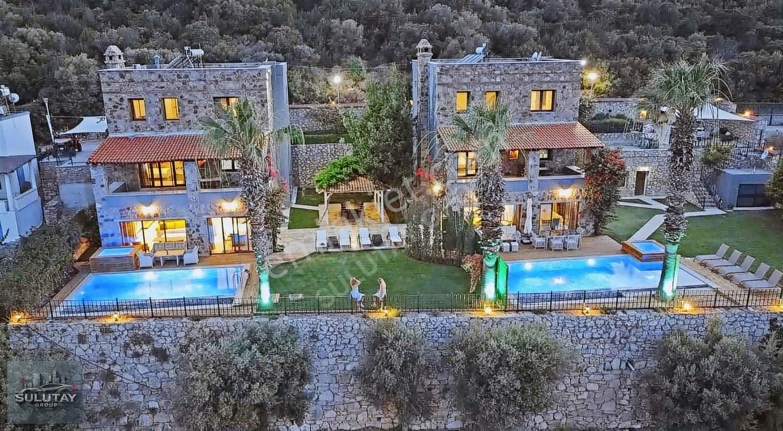 Bodrum'da Deniz Manzaralı Satılık Lüx 2 Adet Villa - Görsel 12