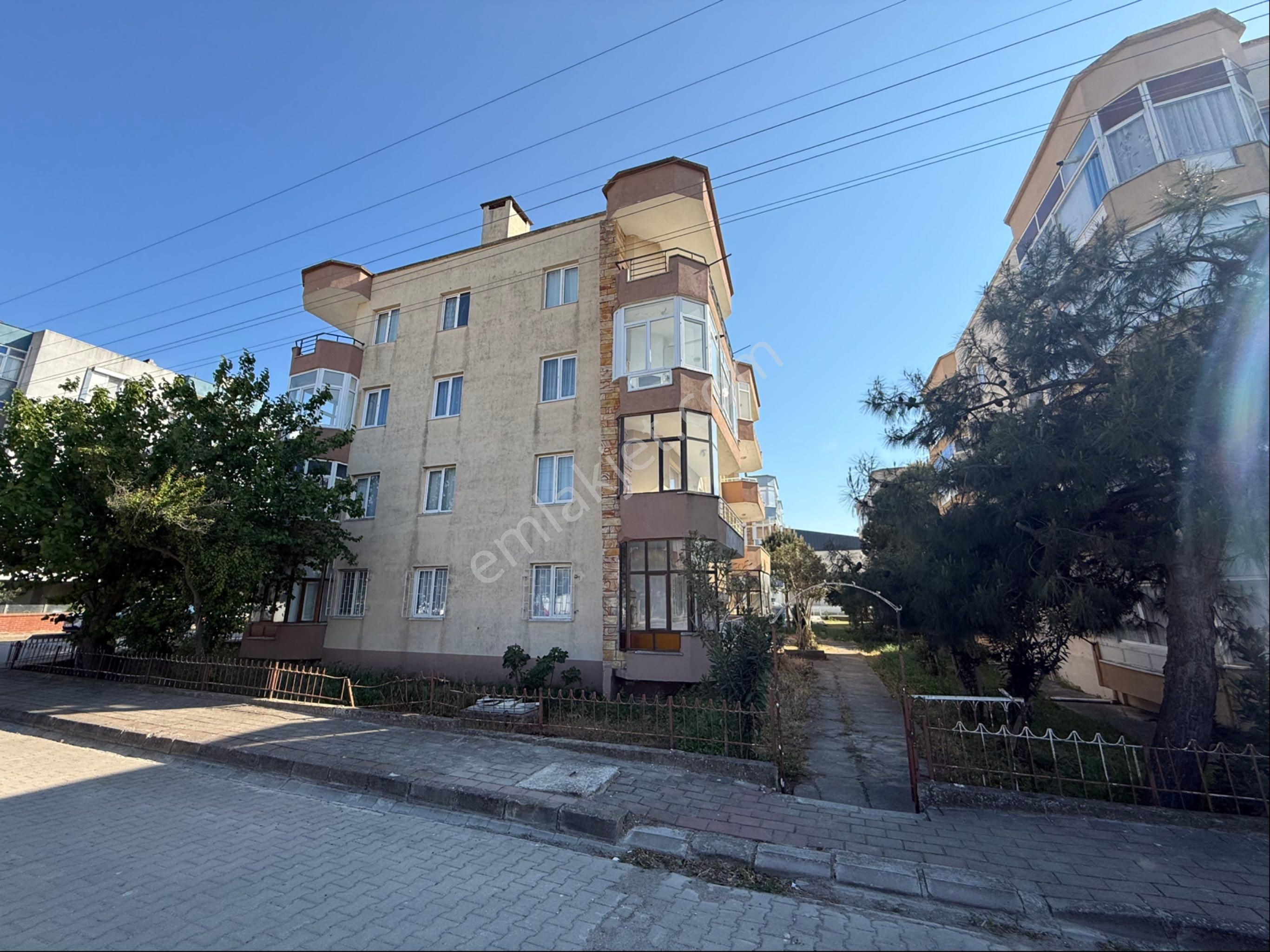 Lapseki Dalyan Satılık Fırsat Fiyatta 3+1 Daire