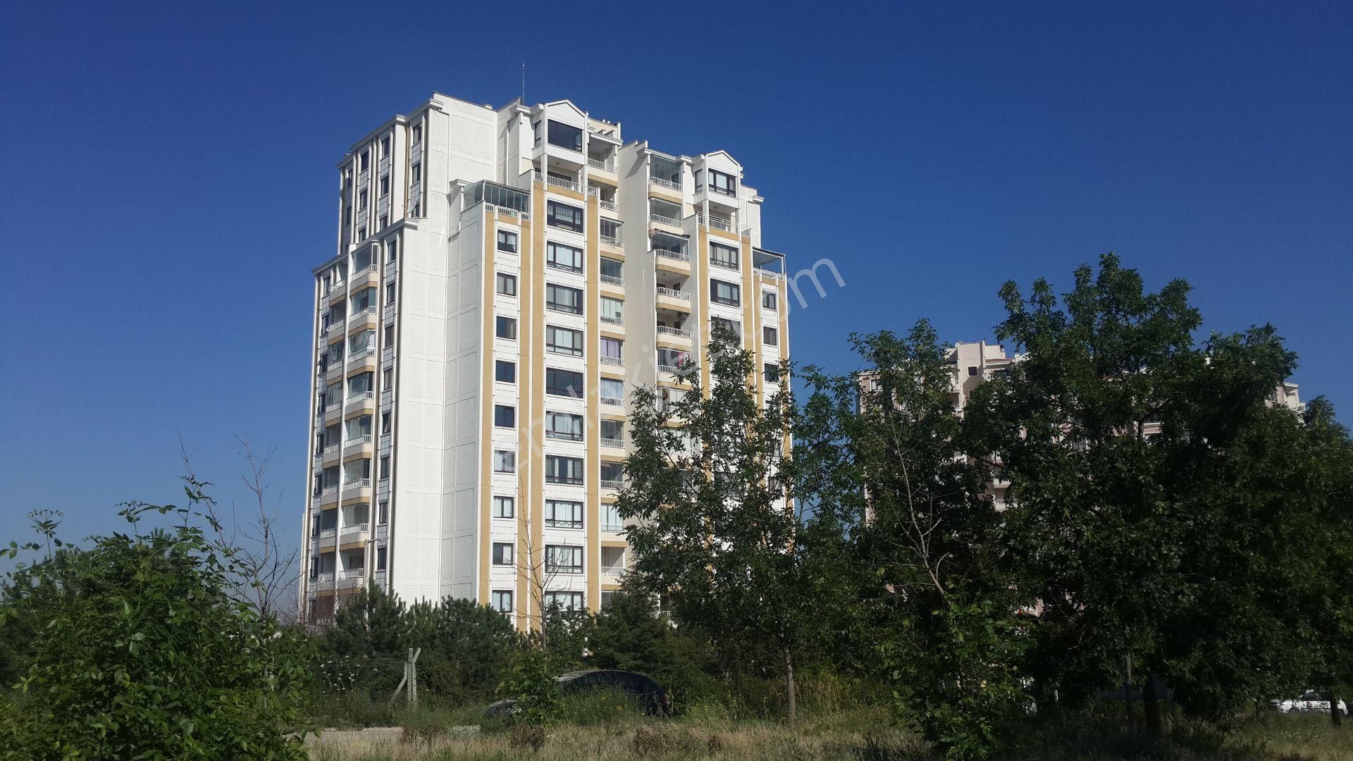 Ankara Çankaya Bilkent-2 Park Sitesi Yapılı Kiralık 3+1 Daire