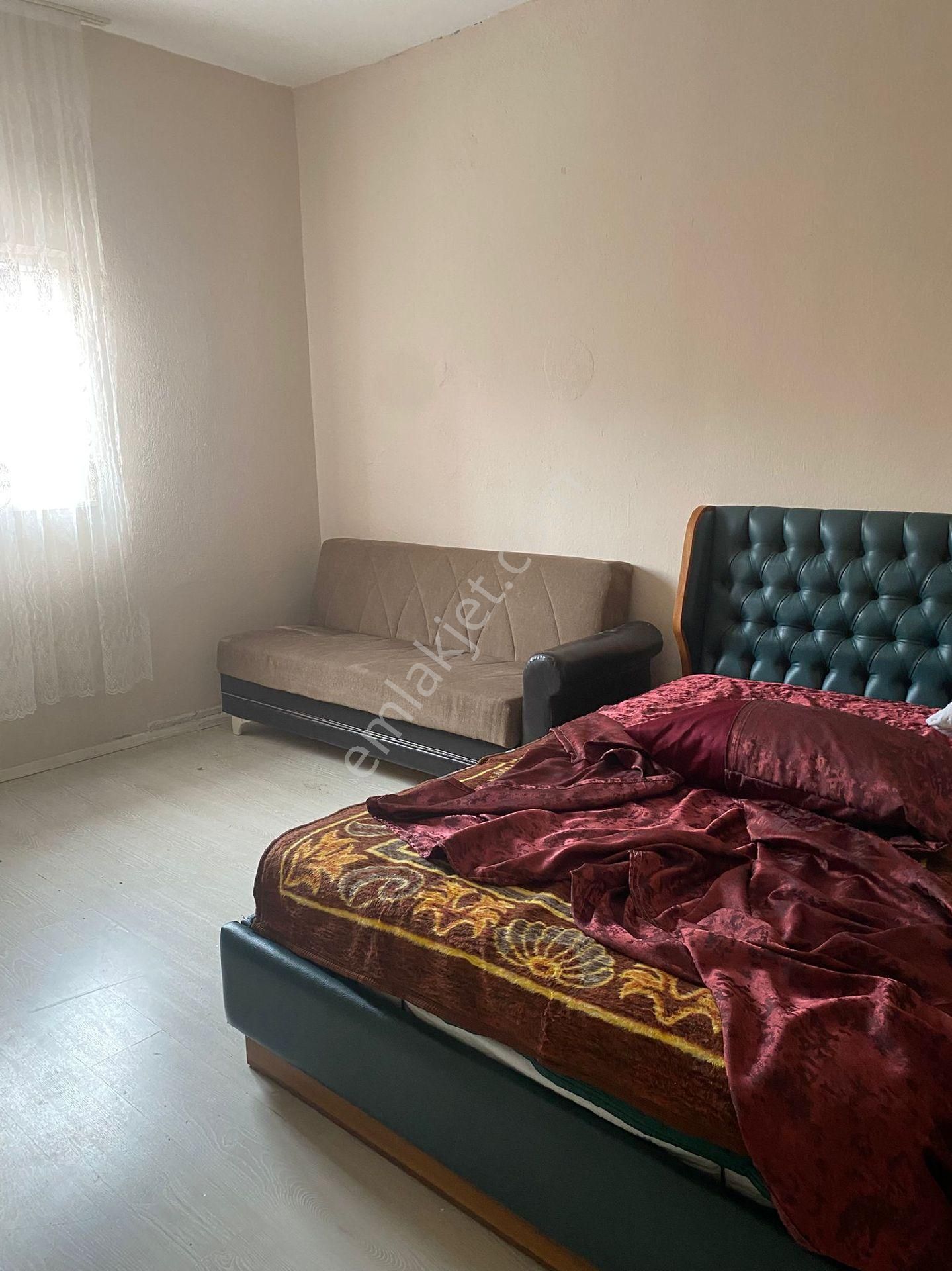 Konut Emlaktan Aydın Nazilli Uzun Çarşı Mevki Satılık Fırsatttt 1+1 Daireler 