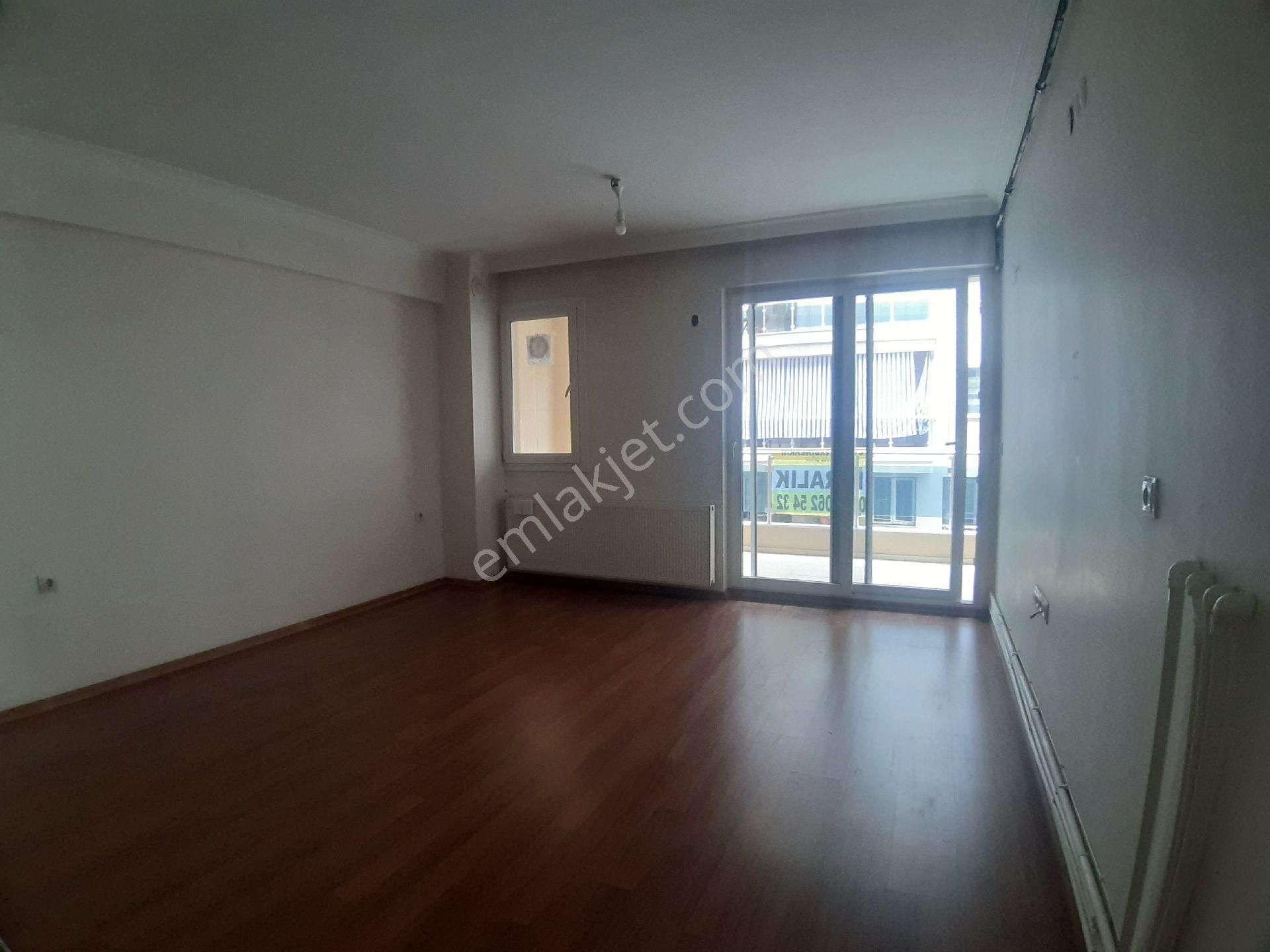 Kiralık Daire, 2+1, D.gazlı, Ara Kat, Dedebaşında, Çakırdan