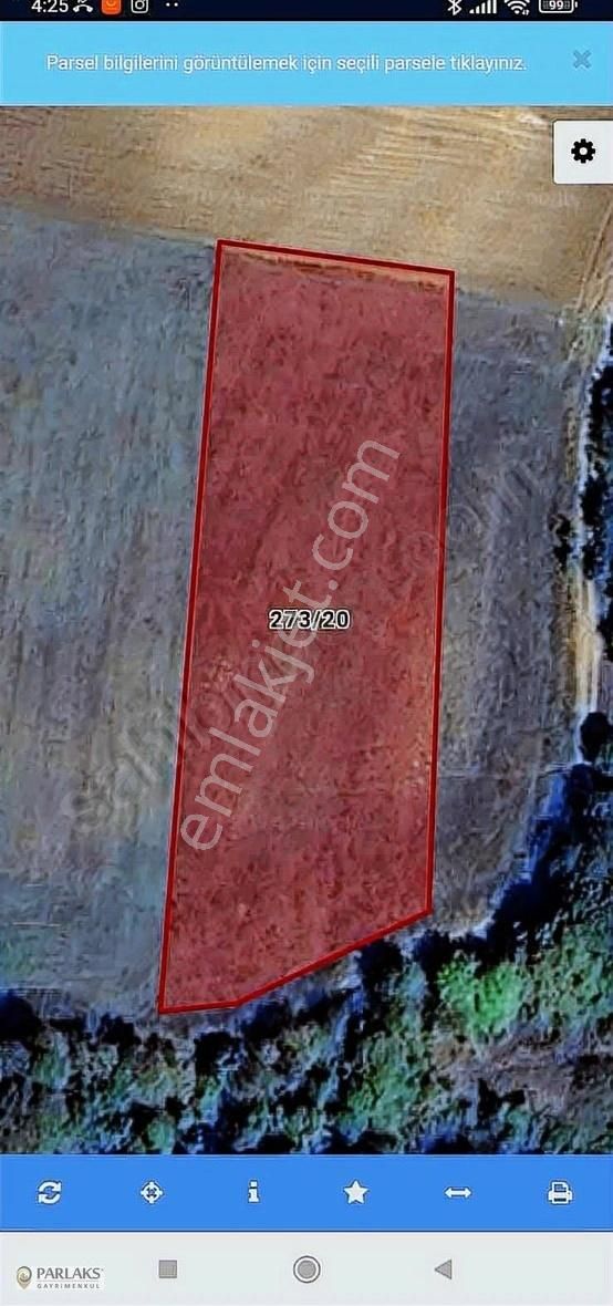 Derince Geredeli Yola Cephe 200m² Resmi Ev Yapılan 3674m² Arsa