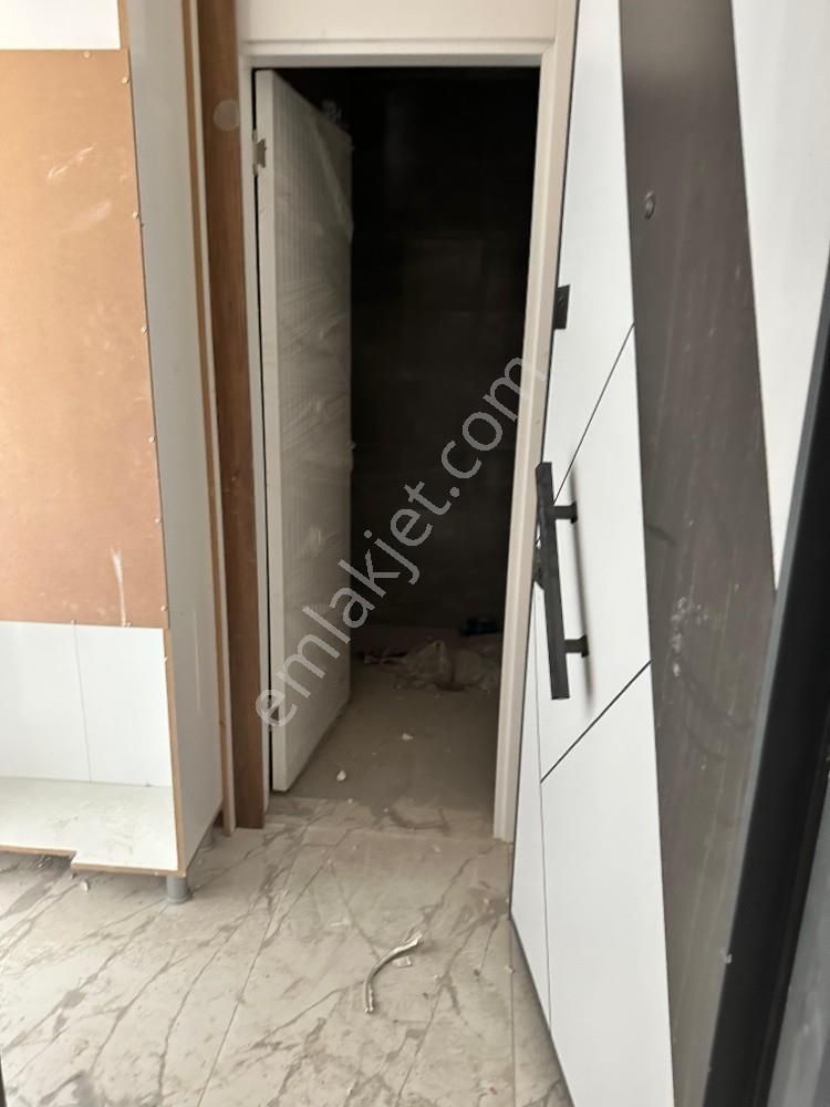 Üçkuyu Rensa Yapı 1+1 Lüks 6. Kat Satılık Lüks Daire