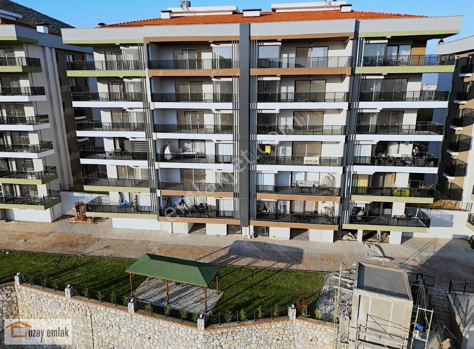 Milas Emek Mahallesinde Satılık 3+1 Rezidans Daire