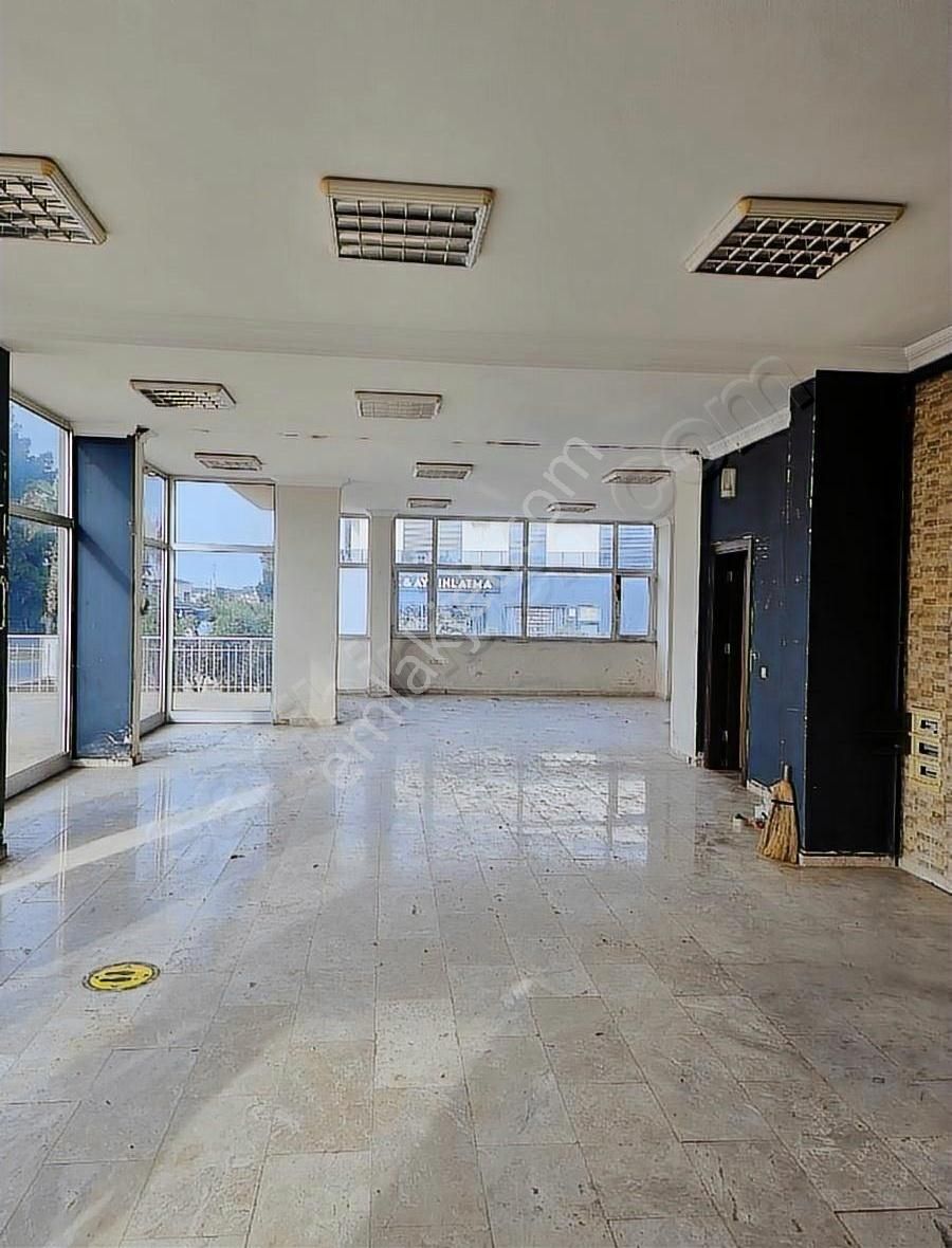 Side Kumköy Yolu Üzerinde