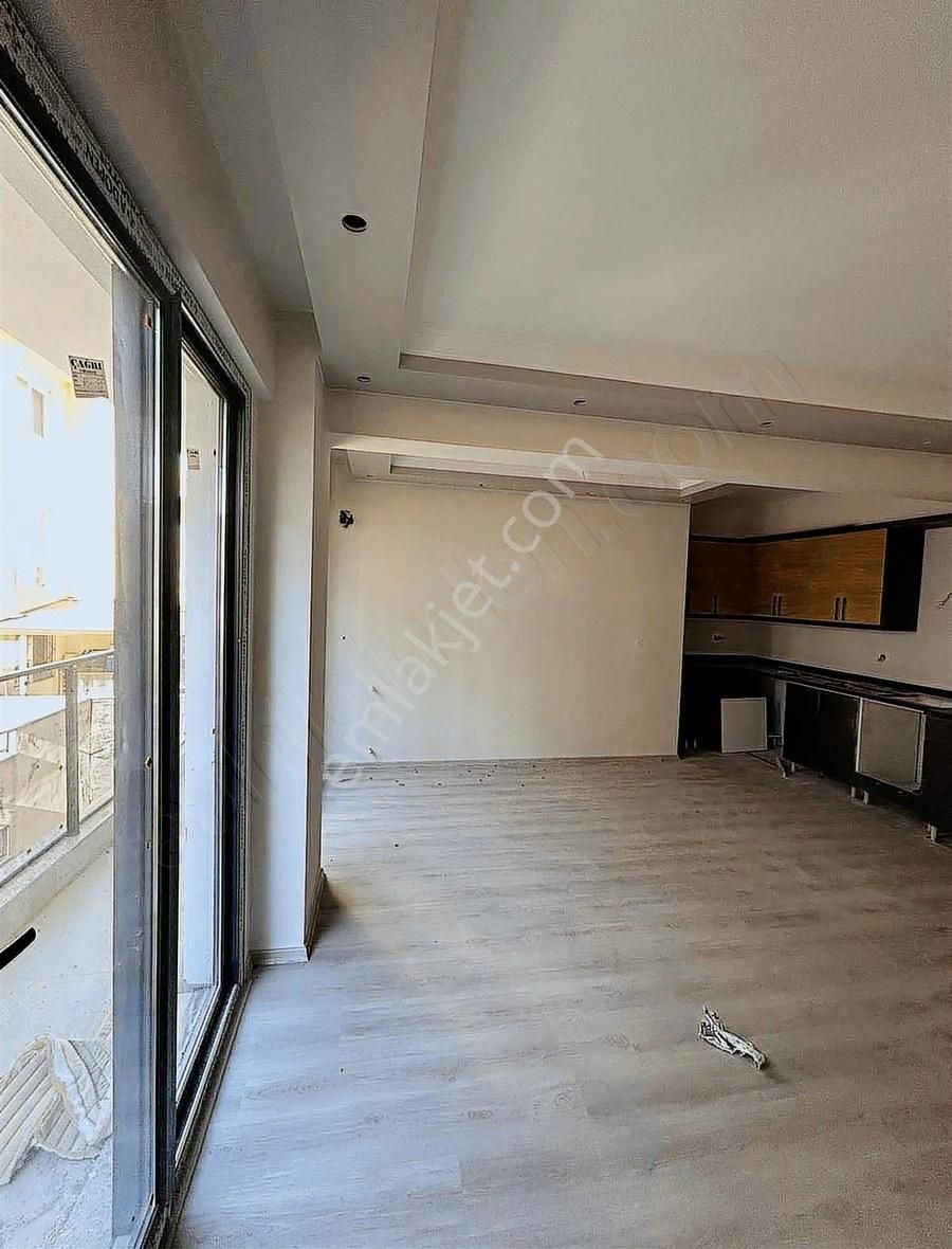 Ortaca Merkezde Satılık 3+1 Asansörlü Daire