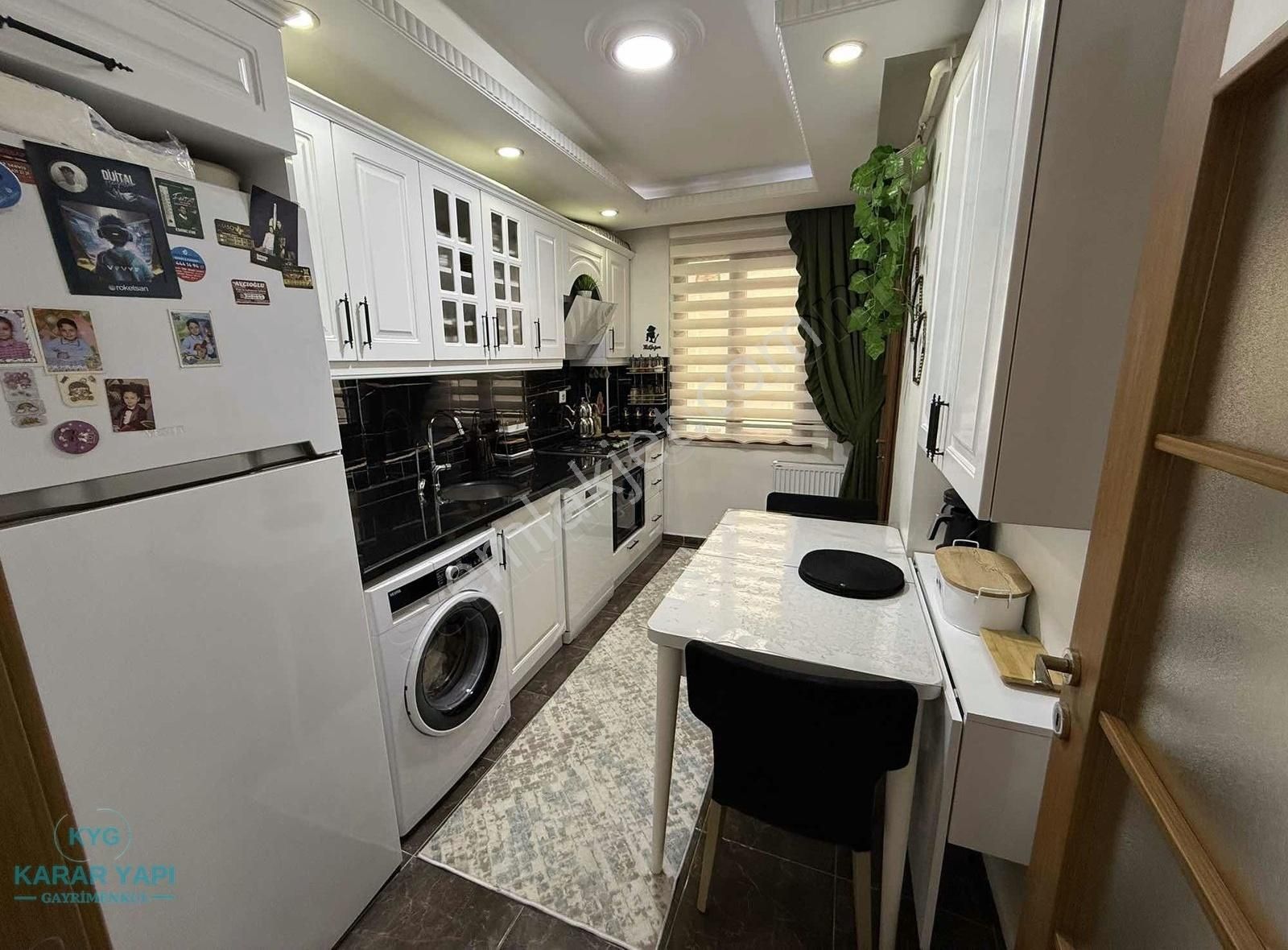 Mehter Çeşmede Sıfır Ayarında 2+1 - Görsel 3