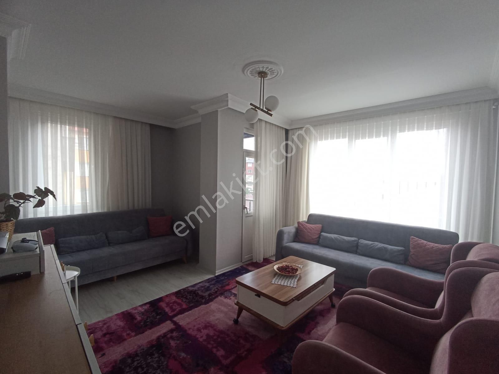 Güzeltepe De İçi Yenilenmiş Arakat 2+1 Satılık Daire..
