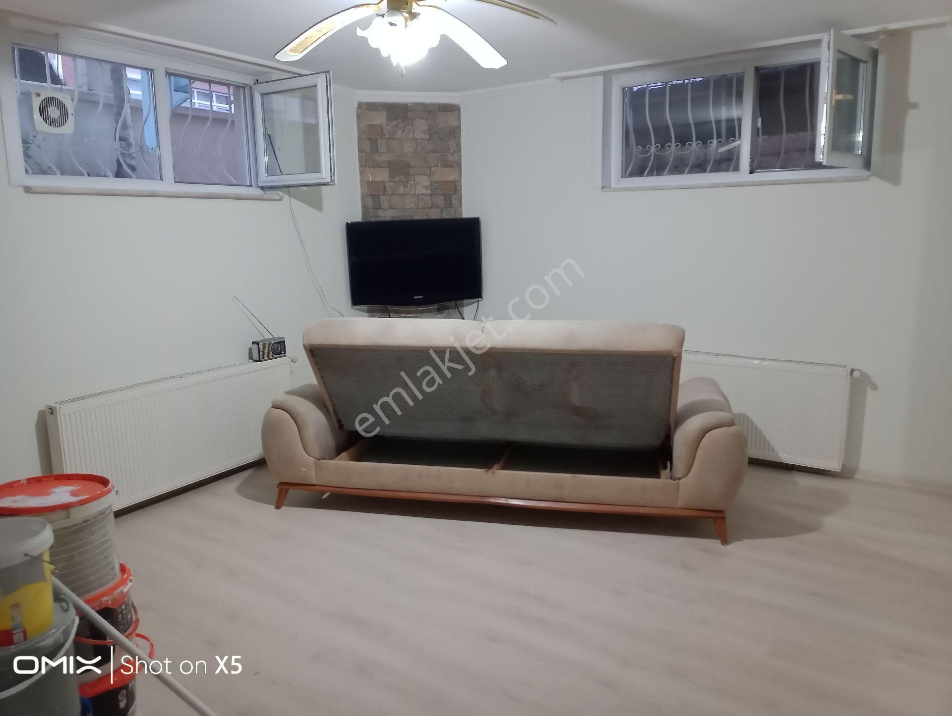 Pendik Esenler Mahallesi'nde Kiralık 70m2 Kombili 1+1 Eşyalı Bahçe Katı Daire
