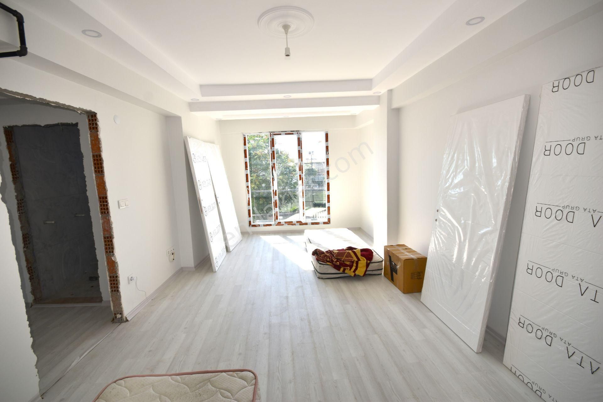 Nest'ten Tevfikbey Mh 2+1 80m2 Asansörlü 2.kat Ön Cephe Daire...