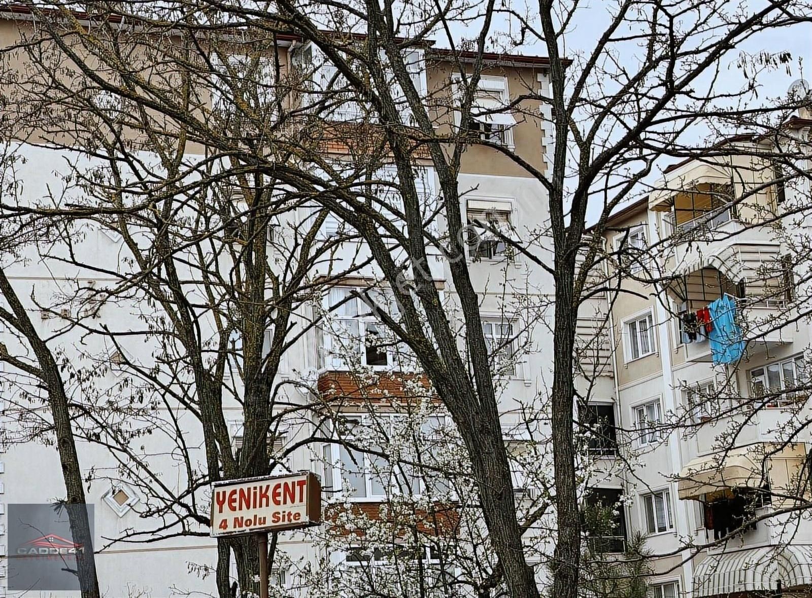 Cadde41 Den Derince Yenikentte Site İçi Satılık Daire
