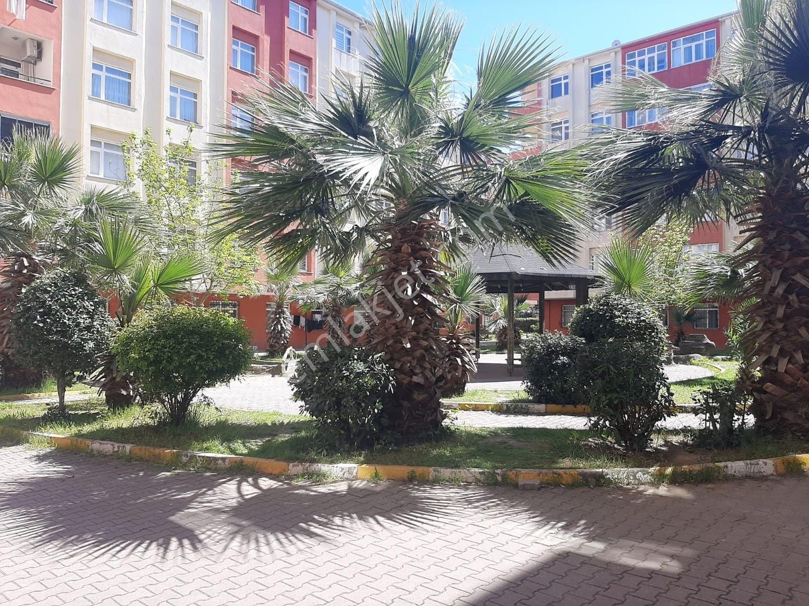 Site İçerisinde,geniş Ferah 3+1 Daire