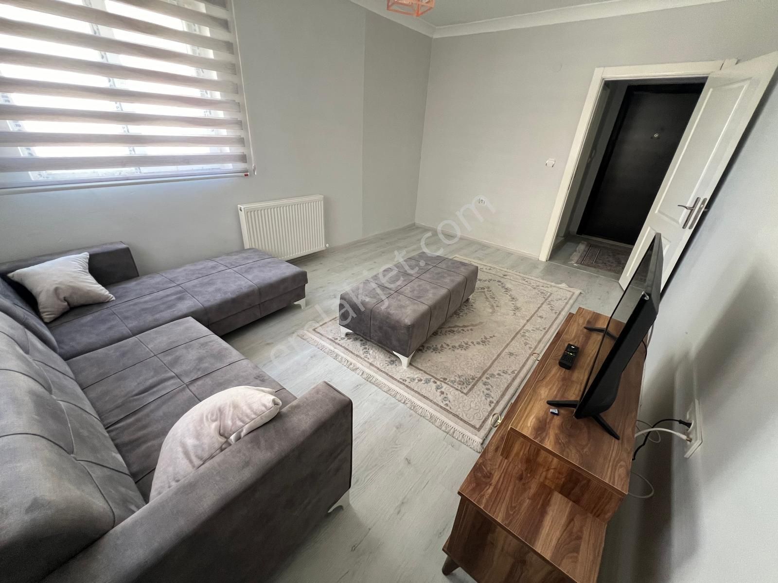 Alsancak Mah. 1+1 Eşyalı Kiralık Daire