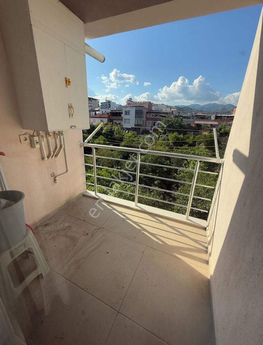 Merkez De 1+1 Geniş Dogalgazlı Klimali Eşyalı Kiralık Daire - Görsel 7